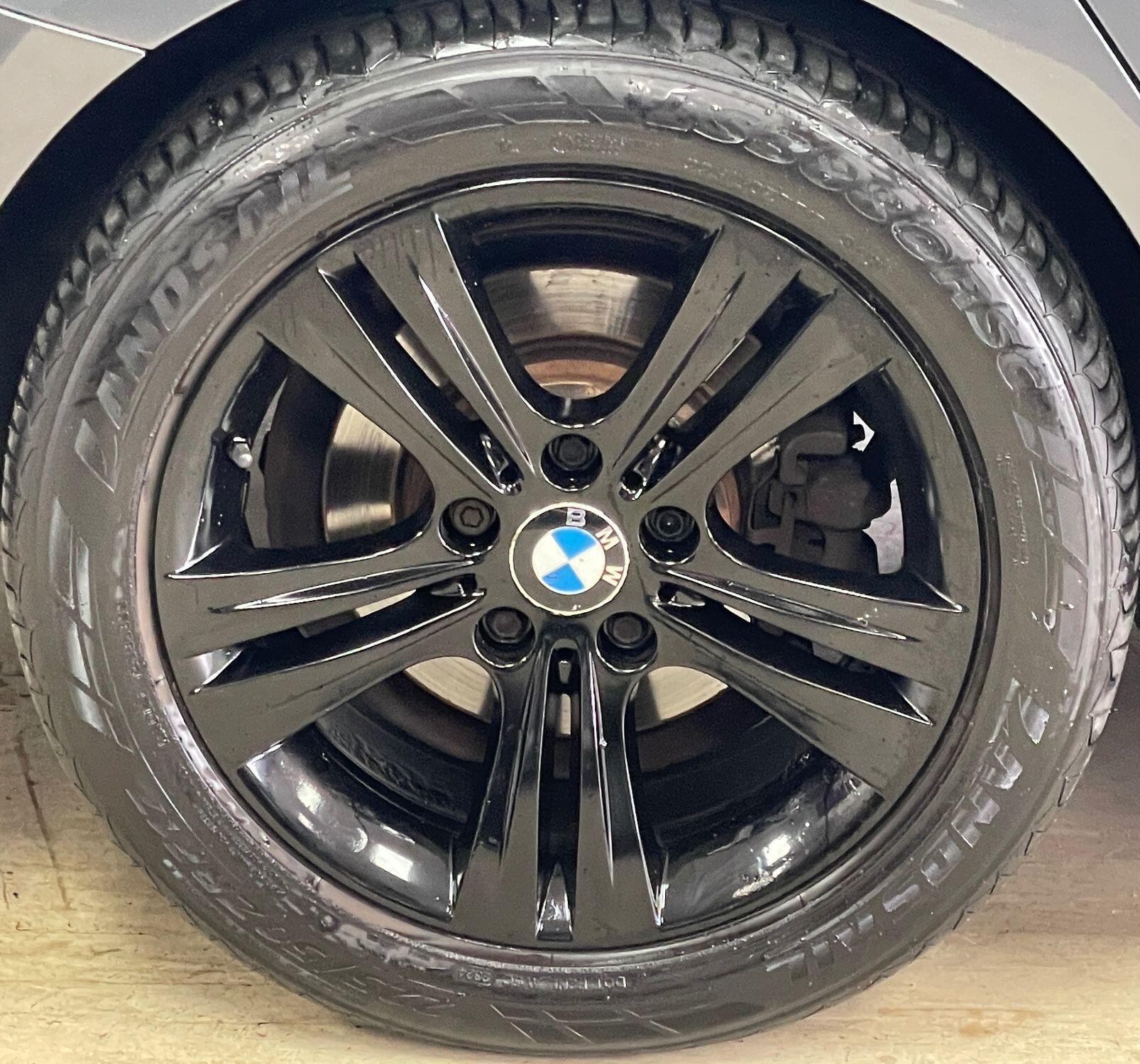 BMW 3 Series - Image 15