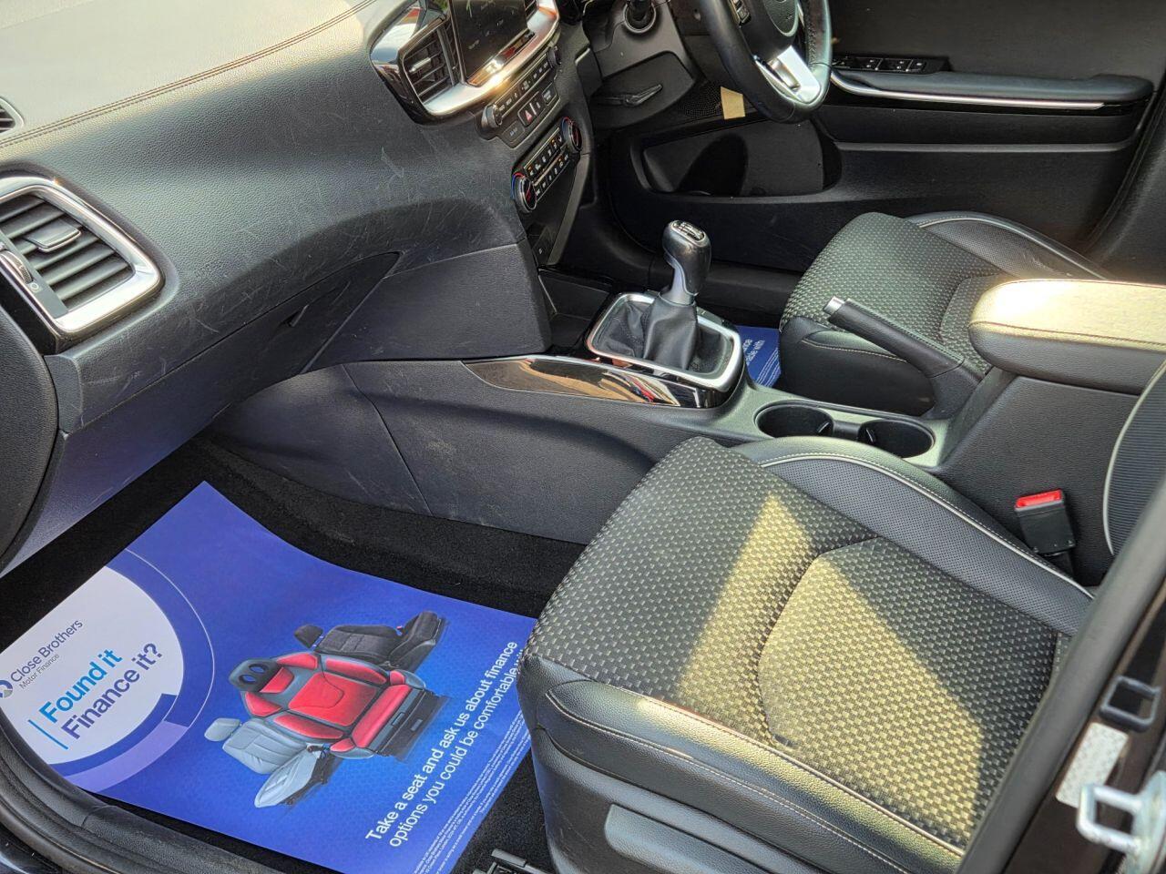 Kia ceed - Image 15