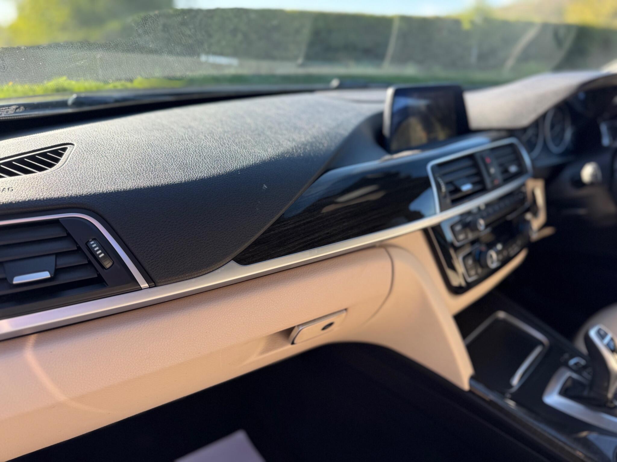 BMW 3 Series - Image 17