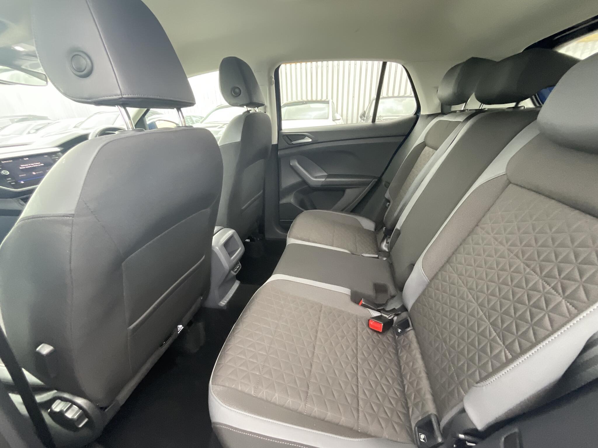 Volkswagen T-Cross - Image 15