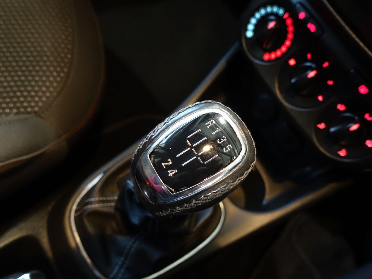 Vauxhall Corsa - Image 29