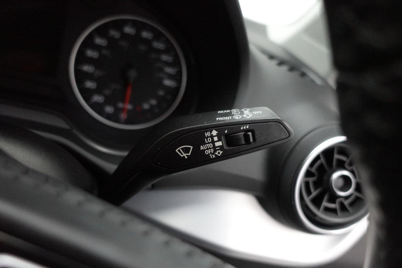 Audi Q2 - Image 15