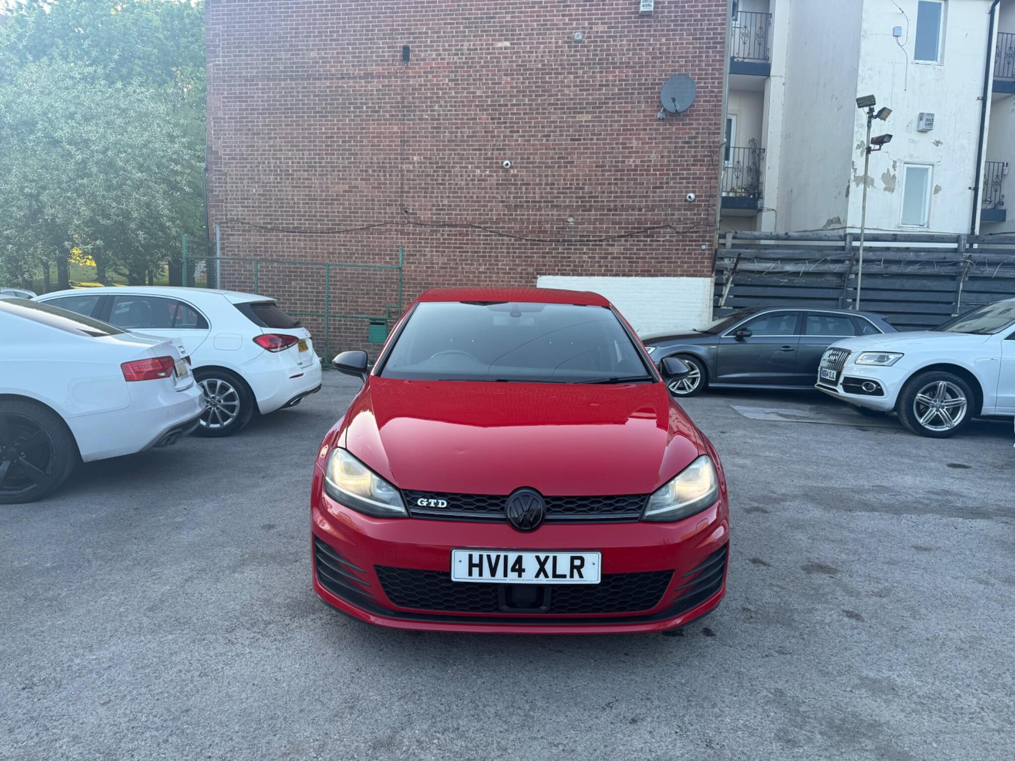 Volkswagen Golf - Image 2
