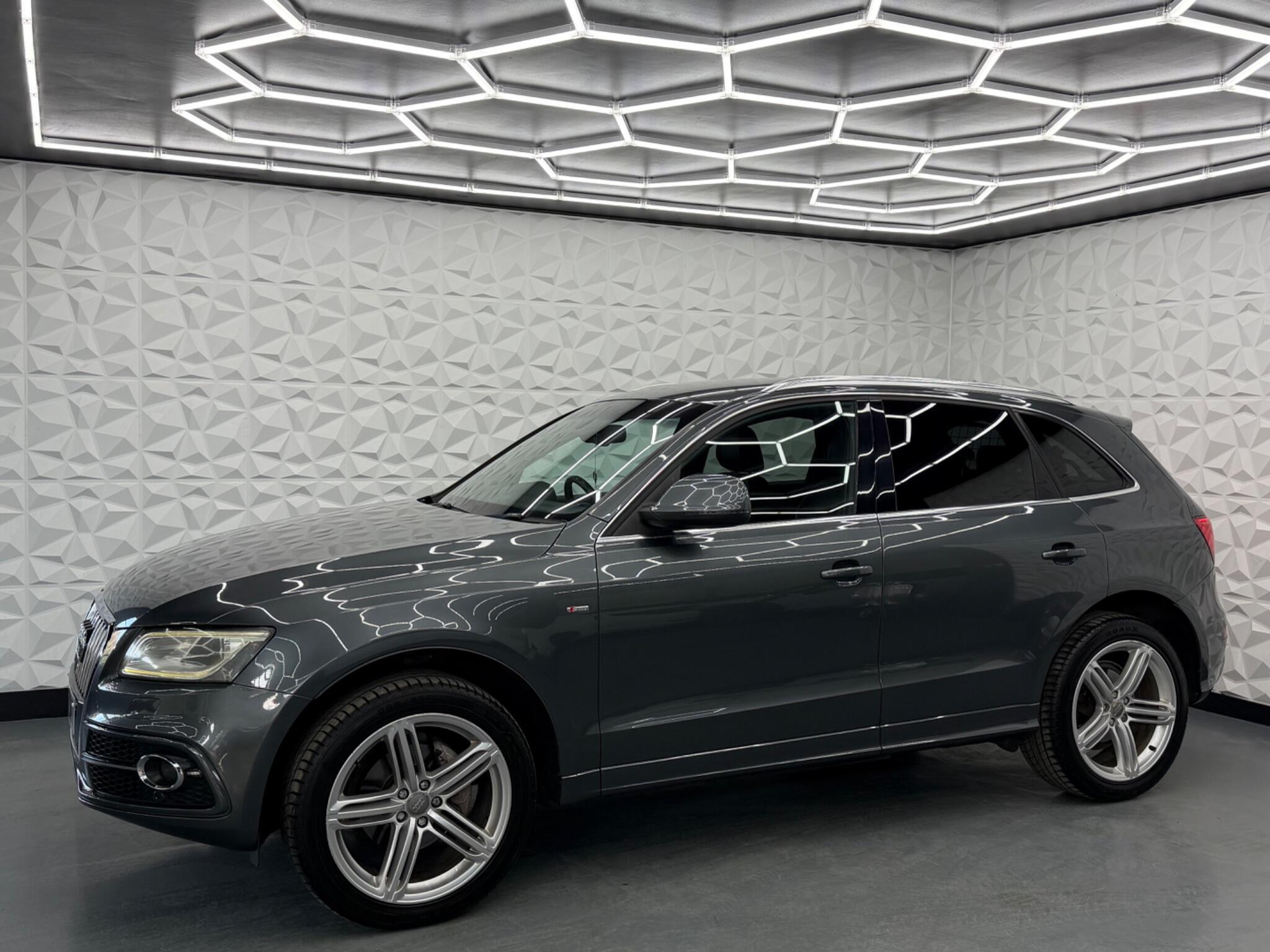 Audi Q5 - Image 8