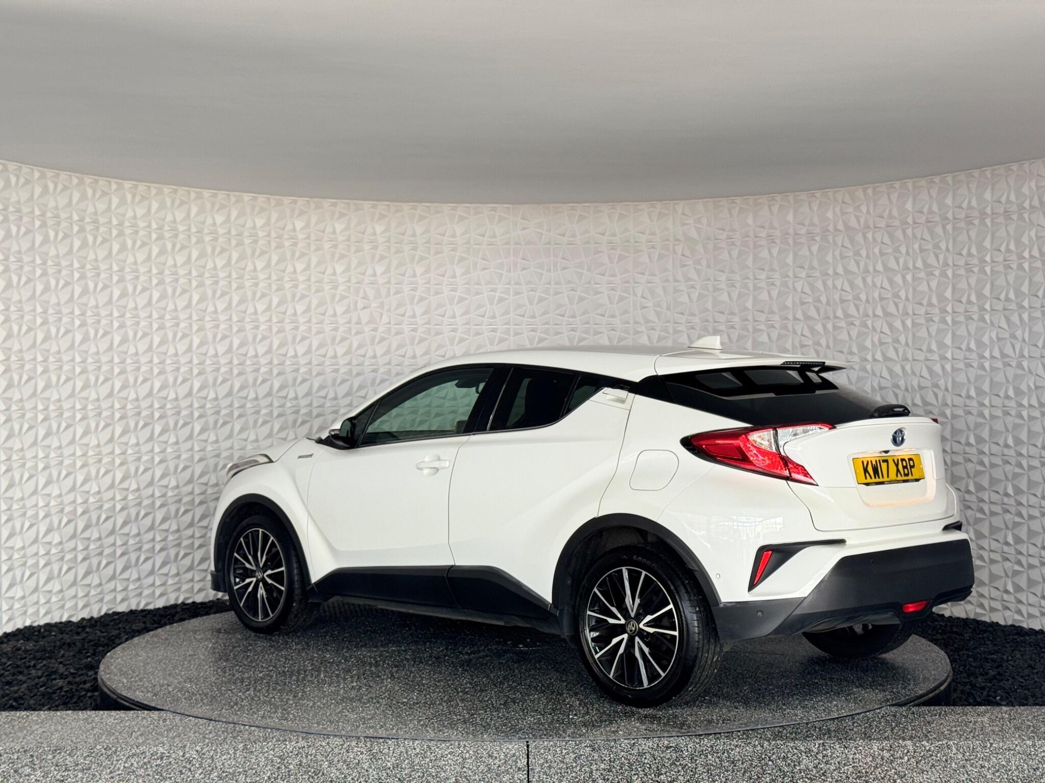 Toyota C-Hr - Image 14