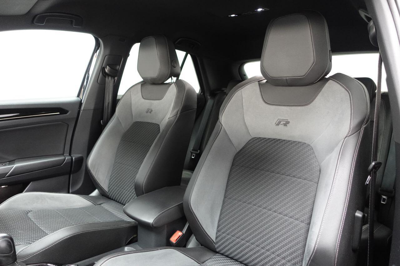 Volkswagen T-Roc - Image 18