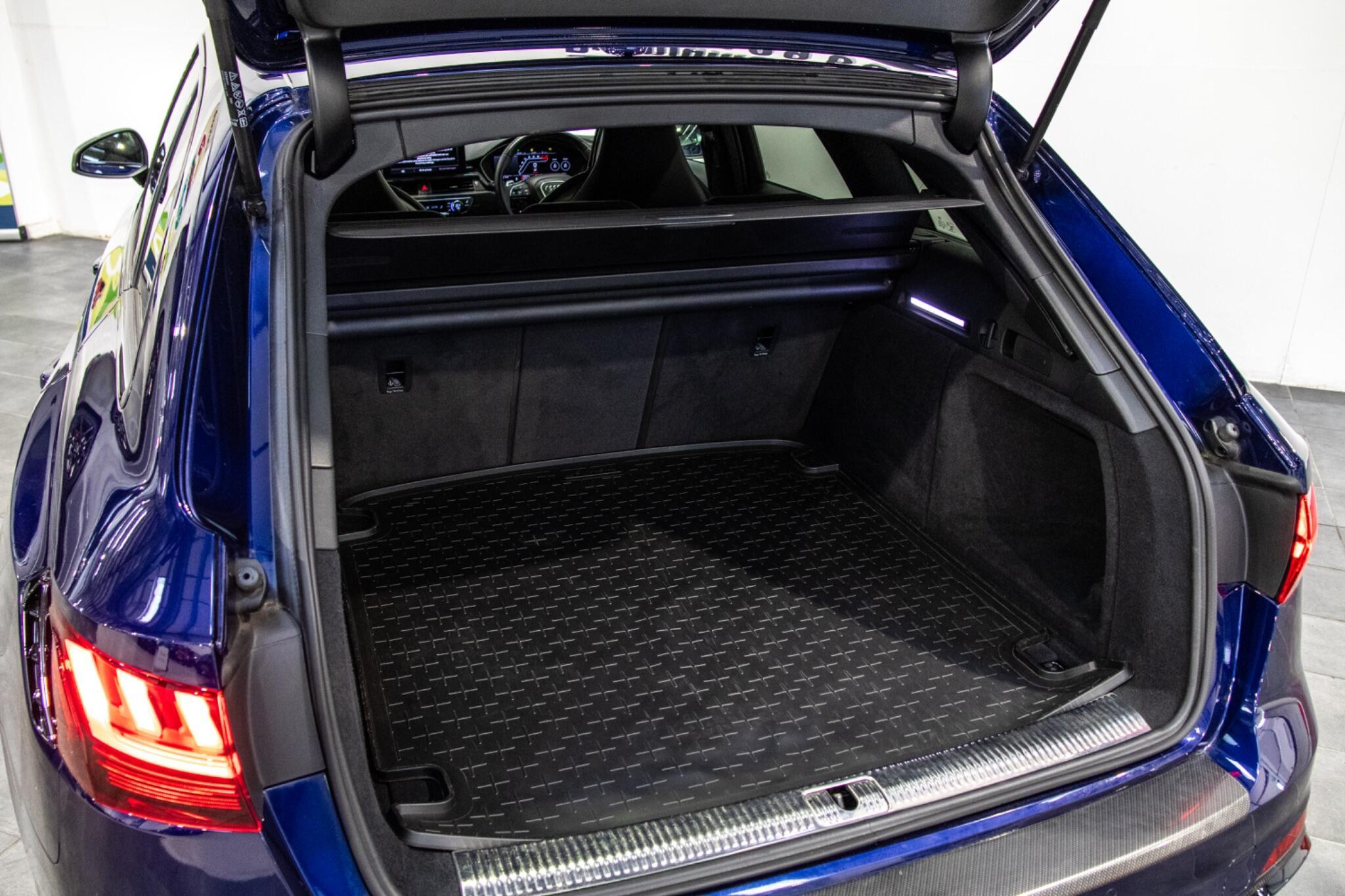 Audi Rs4 Avant - Image 10