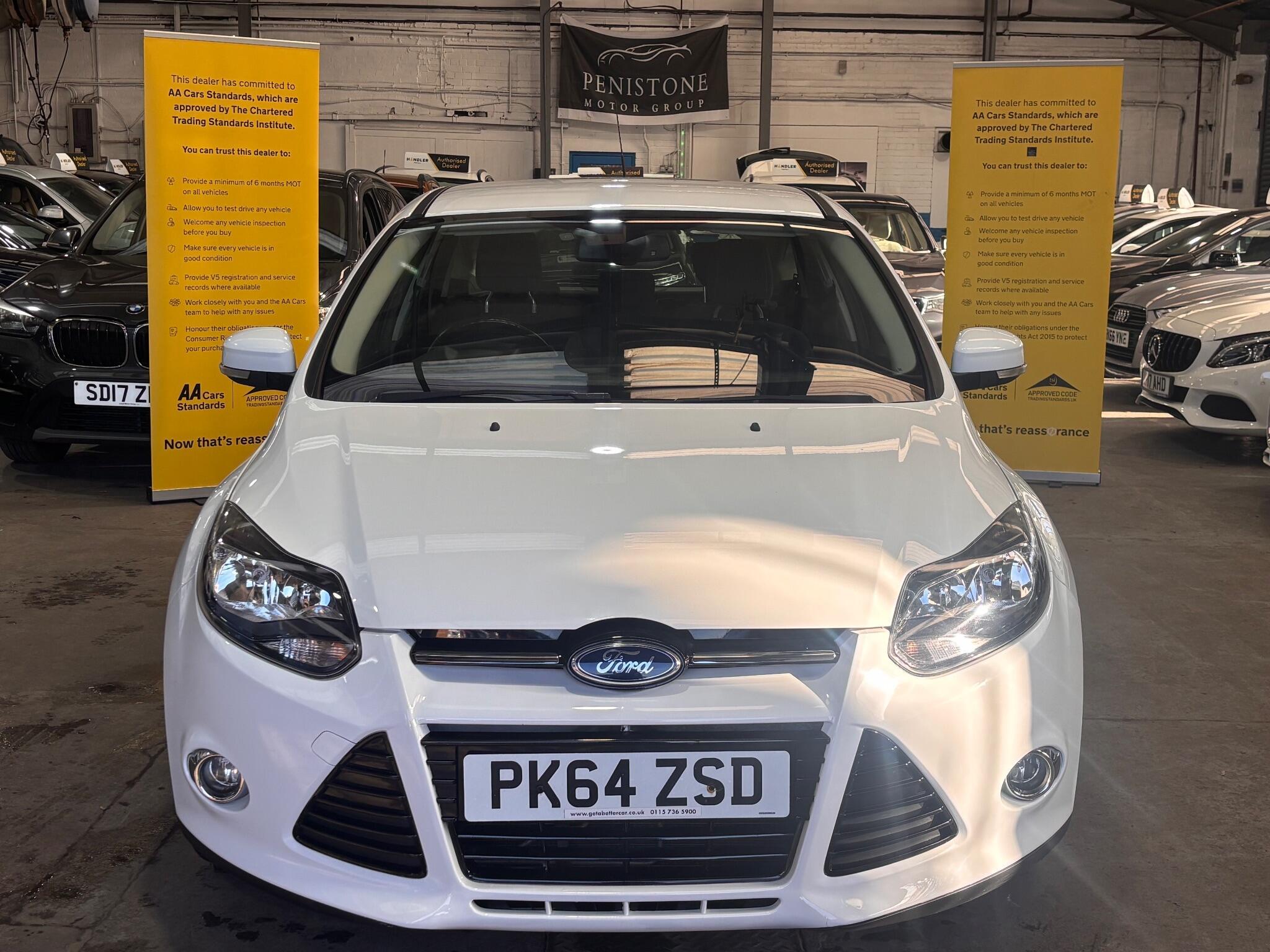 Ford Focus - Image 9