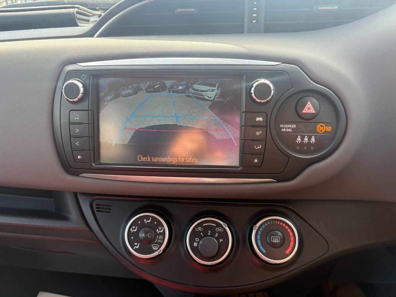 Toyota Yaris - Image 15