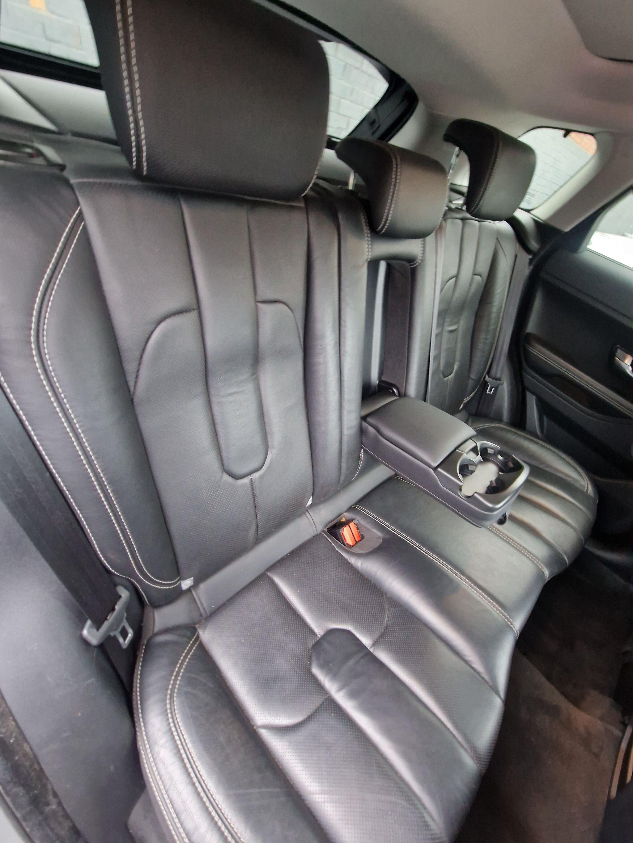 Land Rover Range Rover Evoque - Image 32