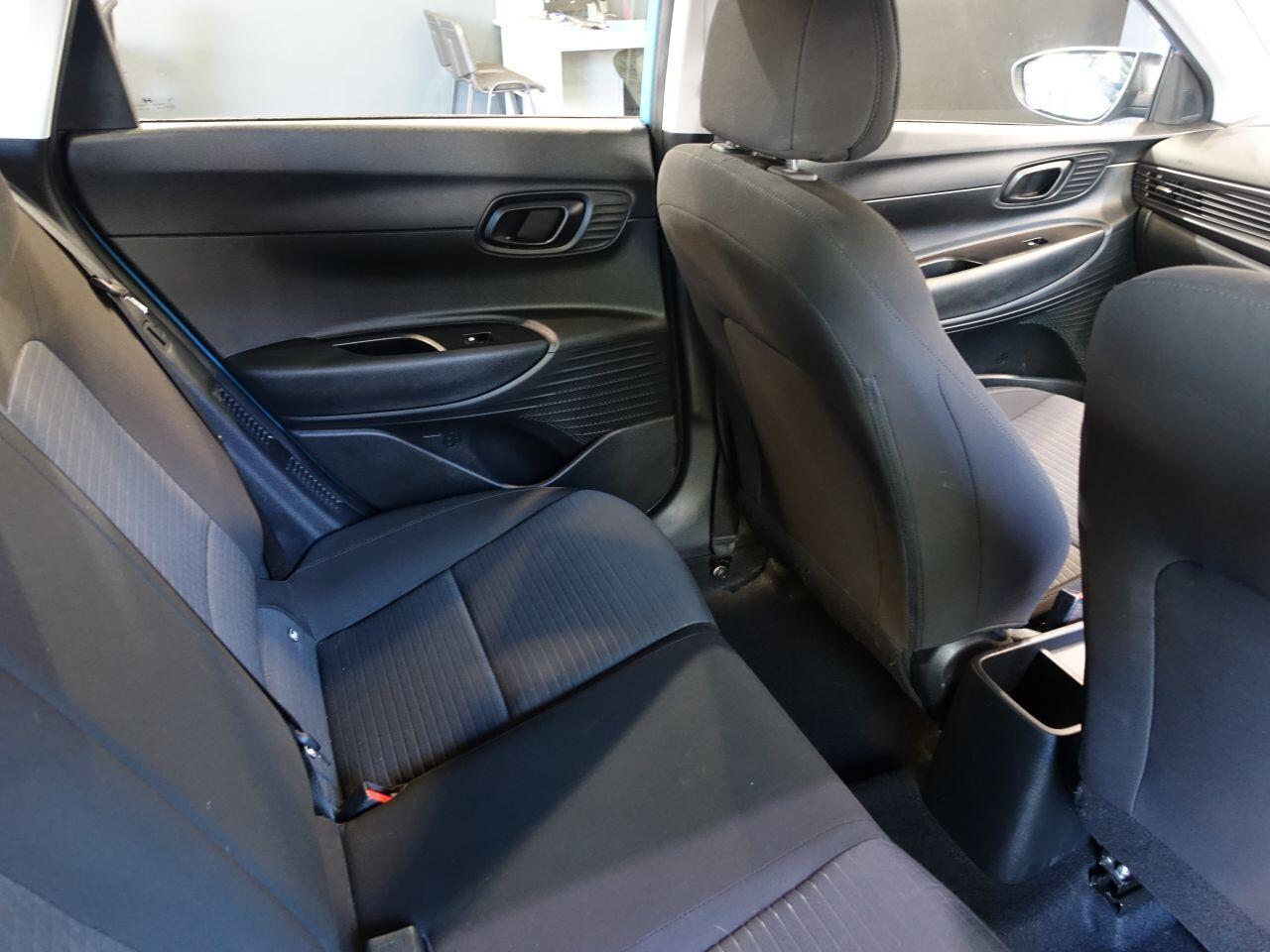 Hyundai i20 - Image 5