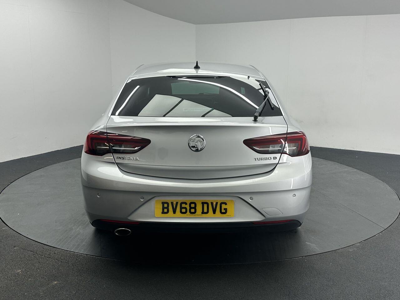 Vauxhall Insignia - Image 9