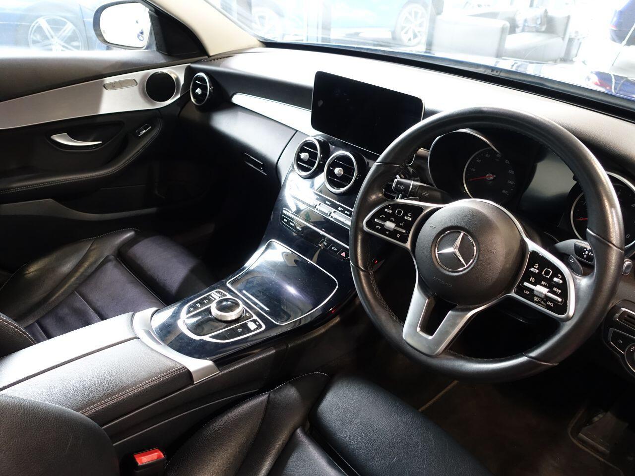 Mercedes-benz C-CLASS - Image 2