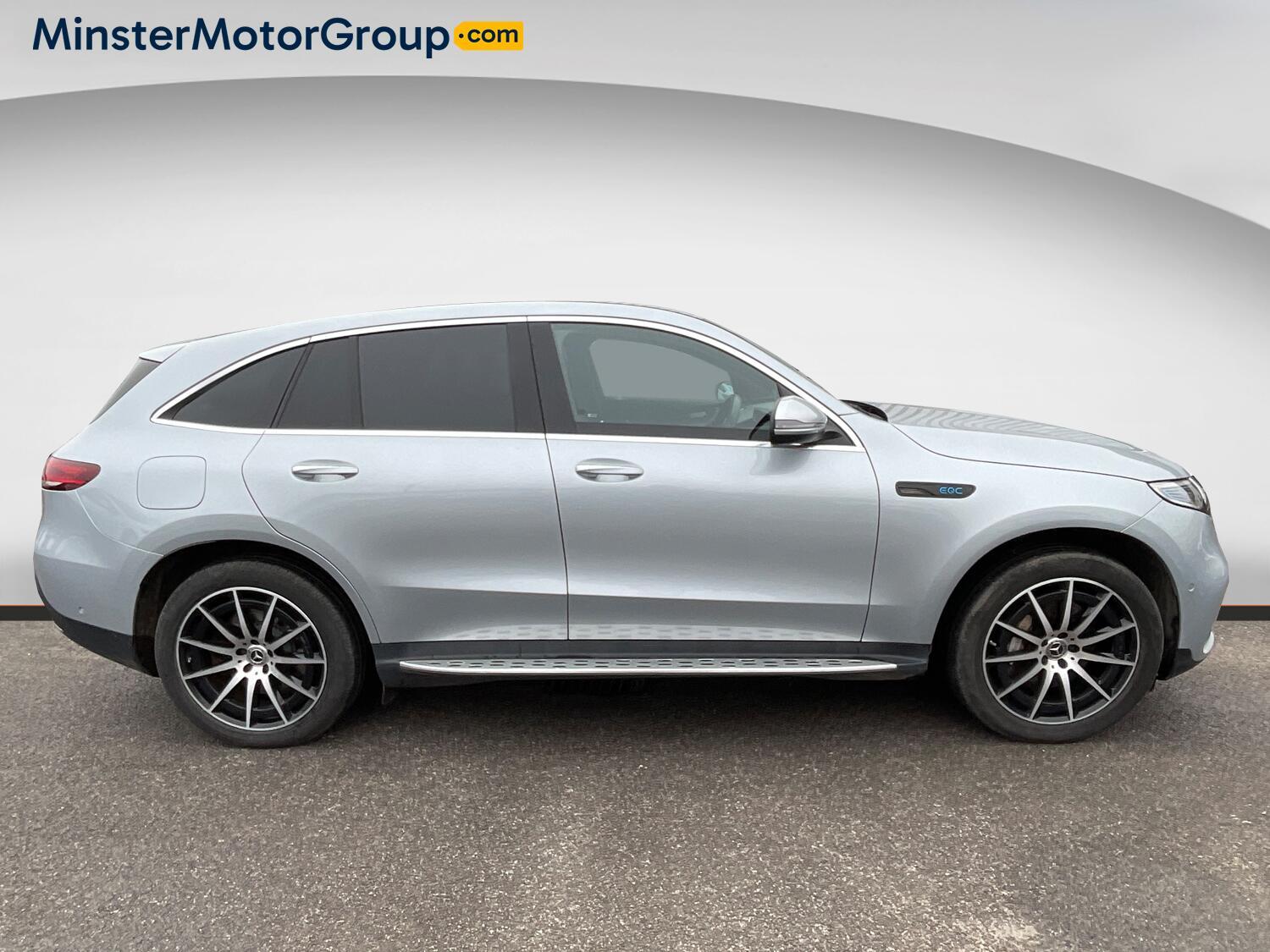 Mercedes Eqc - Image 2