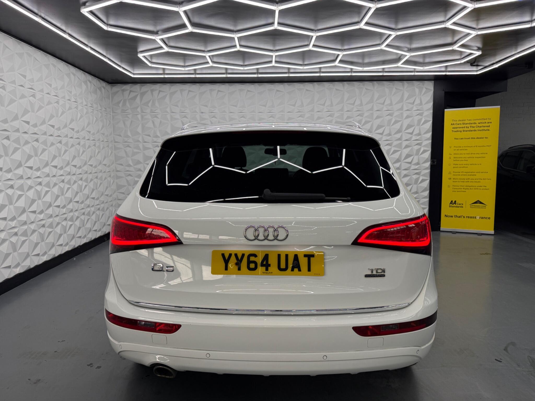 Audi Q5 - Image 13
