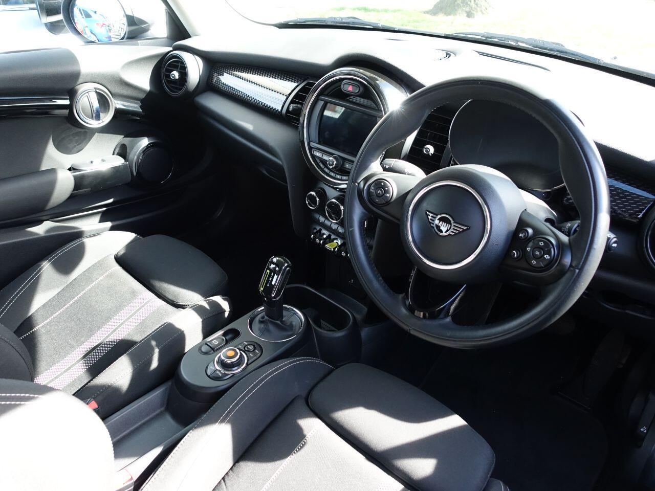 MINI Electric Hatch - Image 2