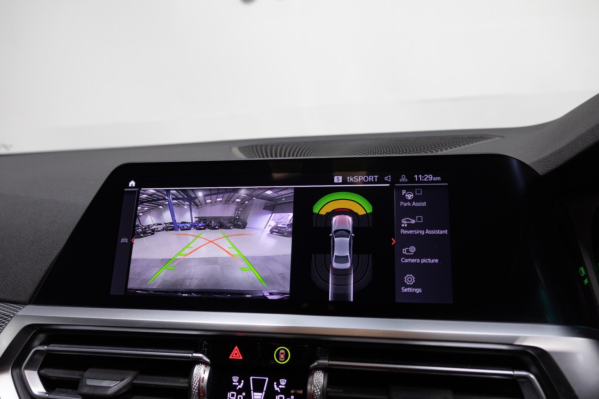 BMW 3 Series - Image 20