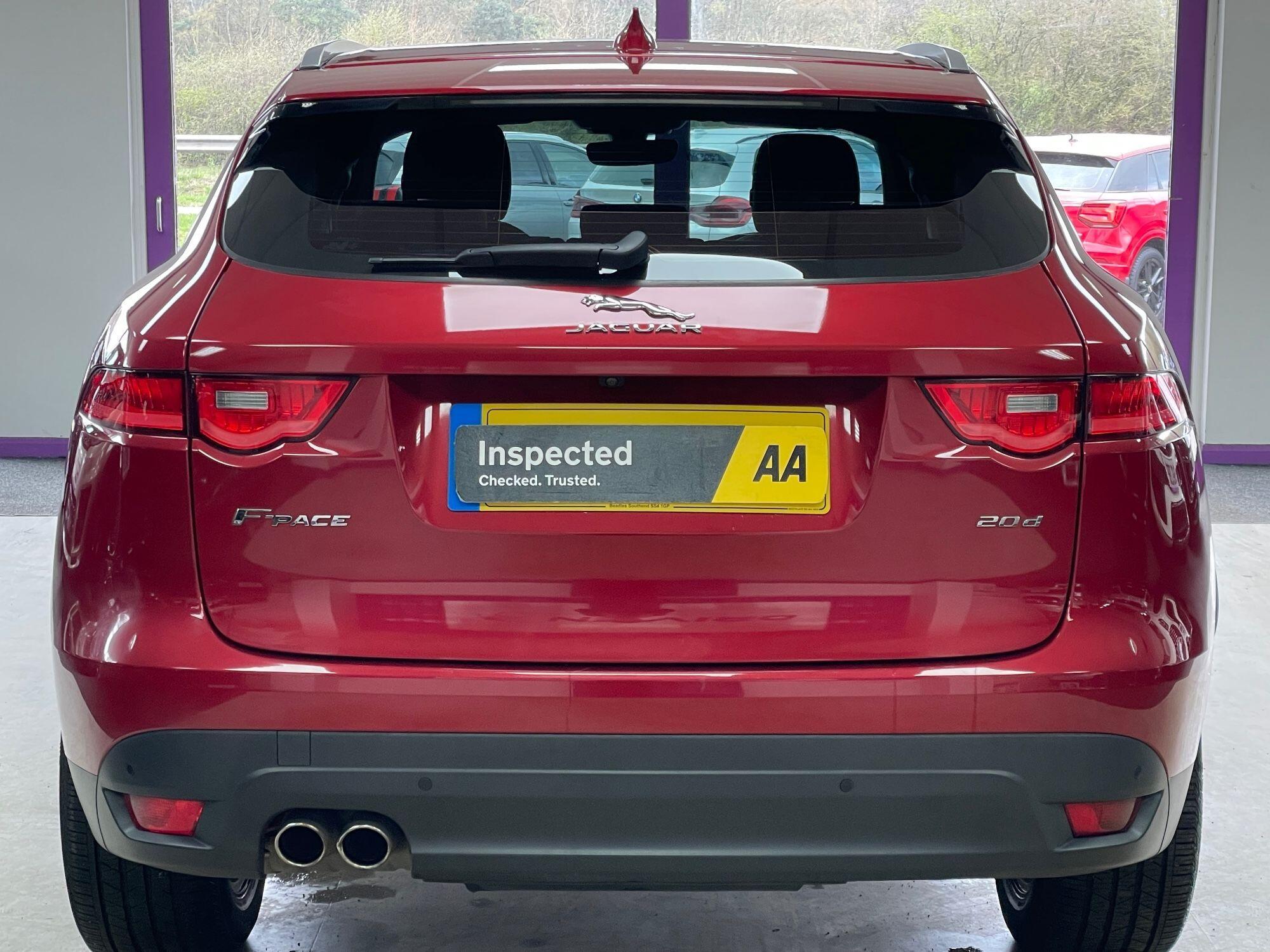 Jaguar F-Pace - Image 10