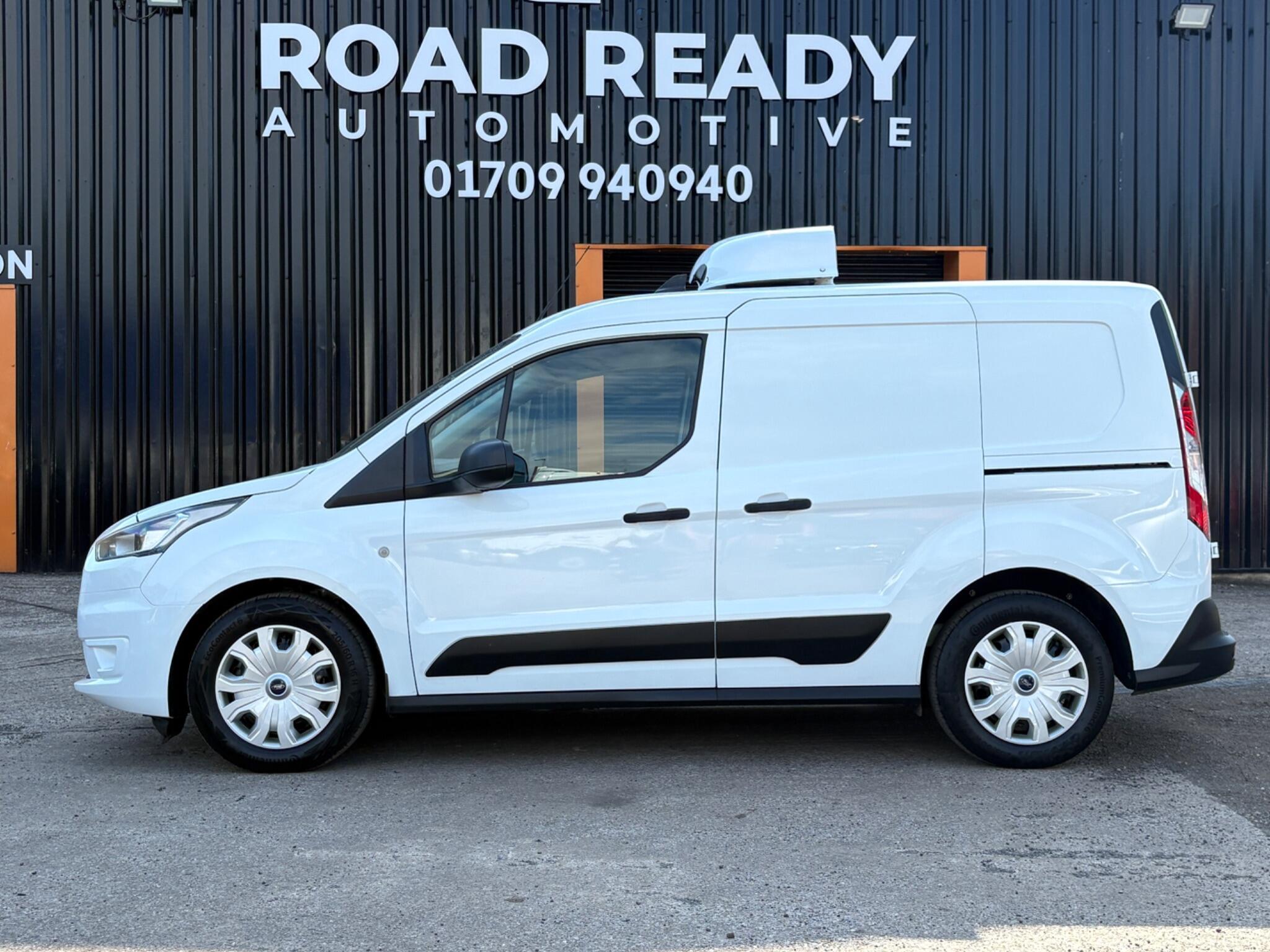 Ford Transit Connect - Image 7