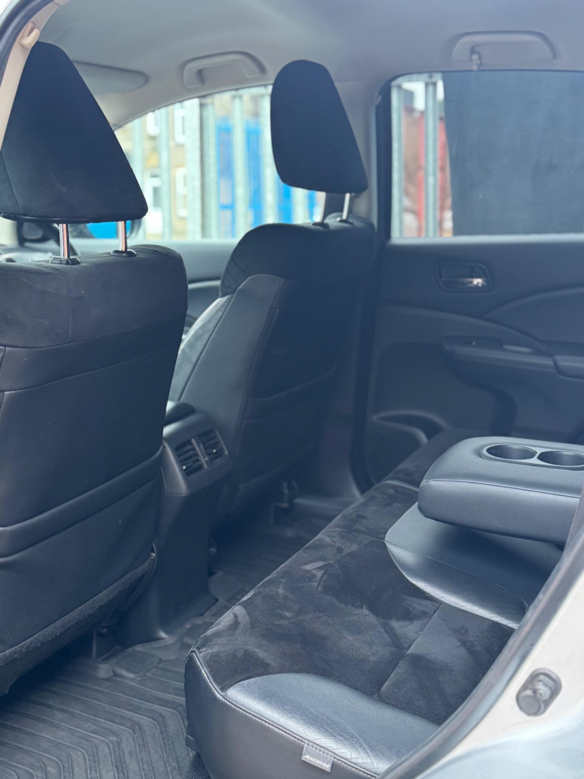 Honda CR-V - Image 26