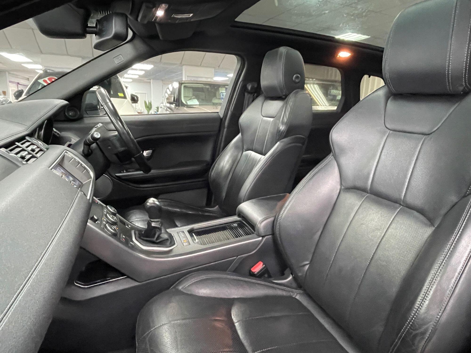 Land Rover Range Rover Evoque - Image 34