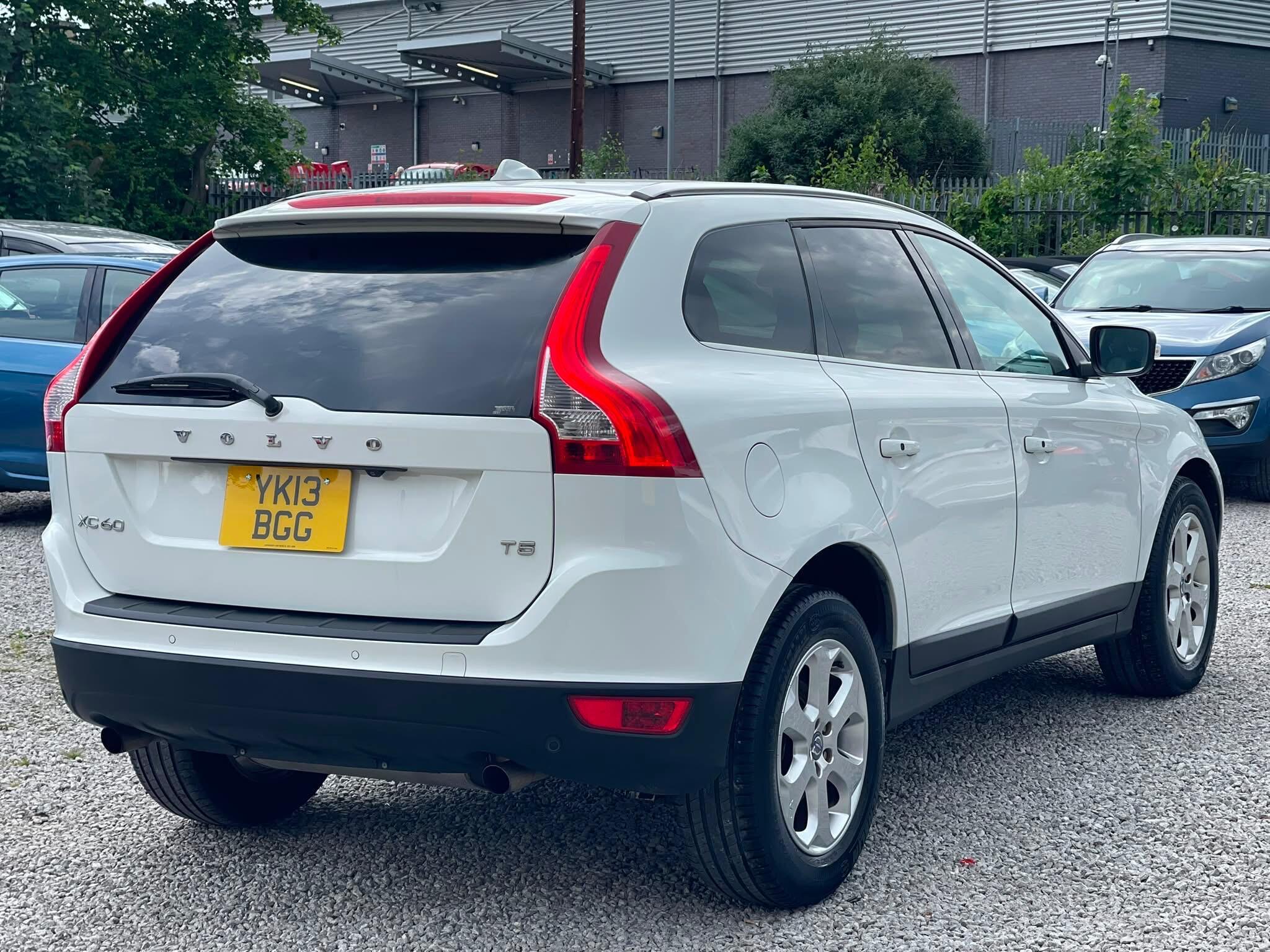 Volvo XC60 - Image 7