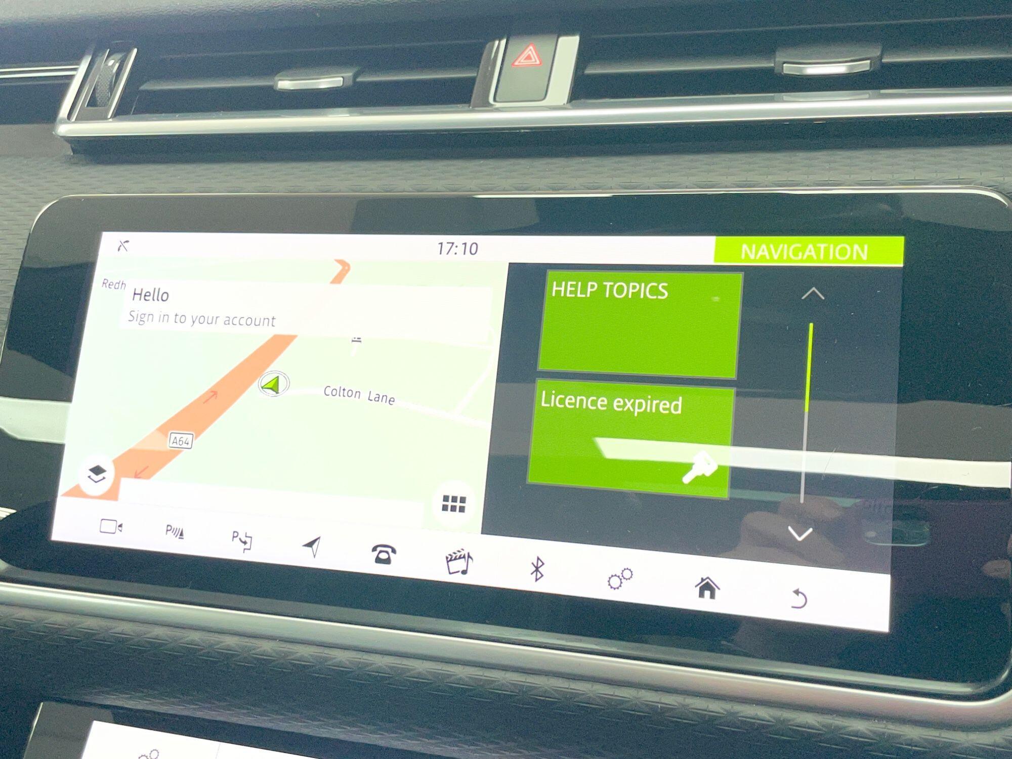Land Rover Range Rover Velar - Image 42