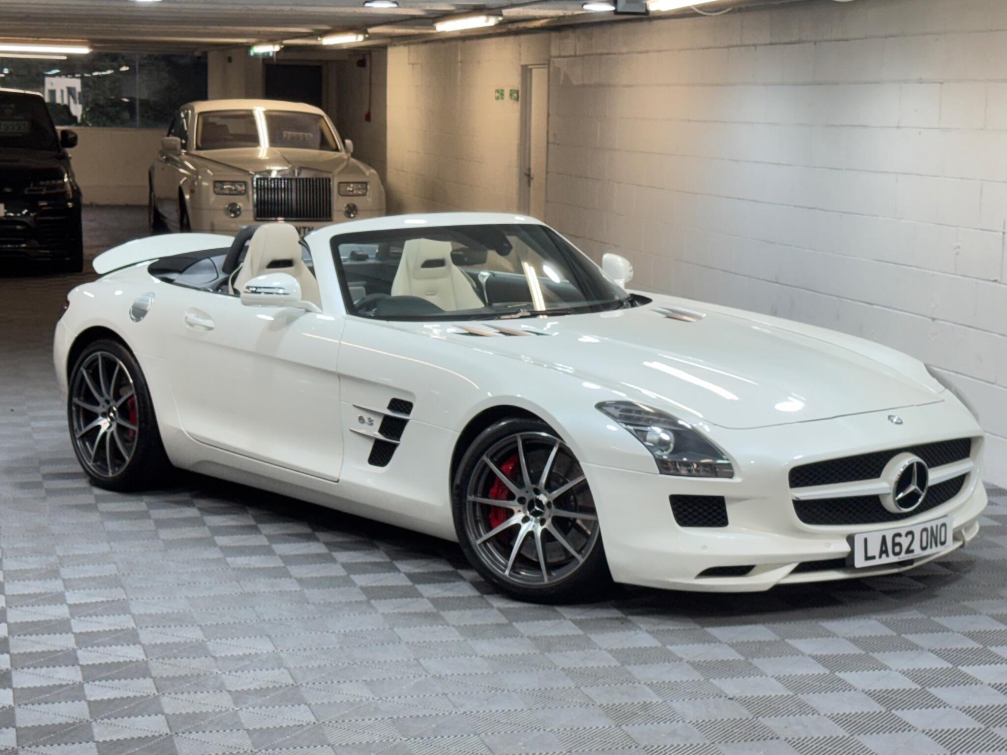 Mercedes SLS - Image 19