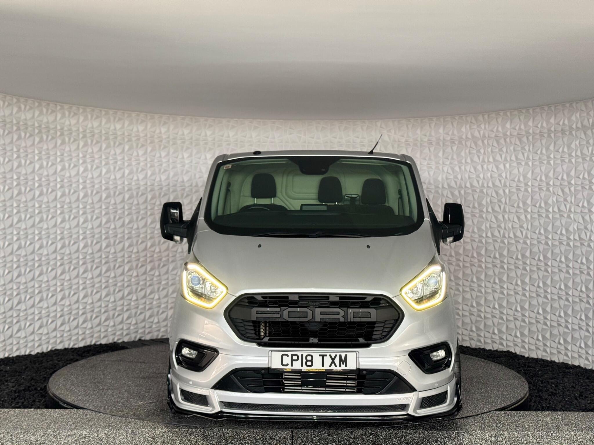 Ford Transit Custom - Image 4