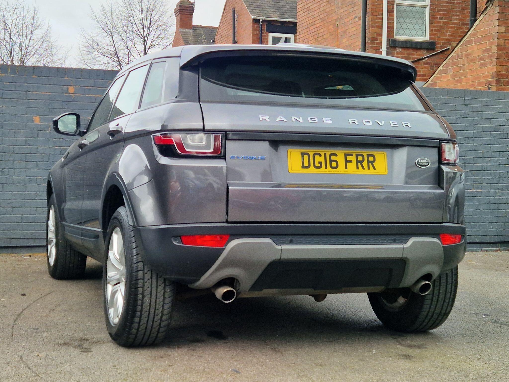 Land Rover Range Rover Evoque - Image 25