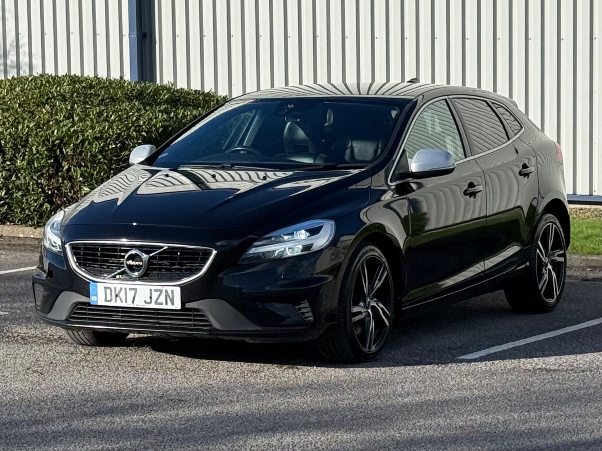 Volvo V40 - Image 7