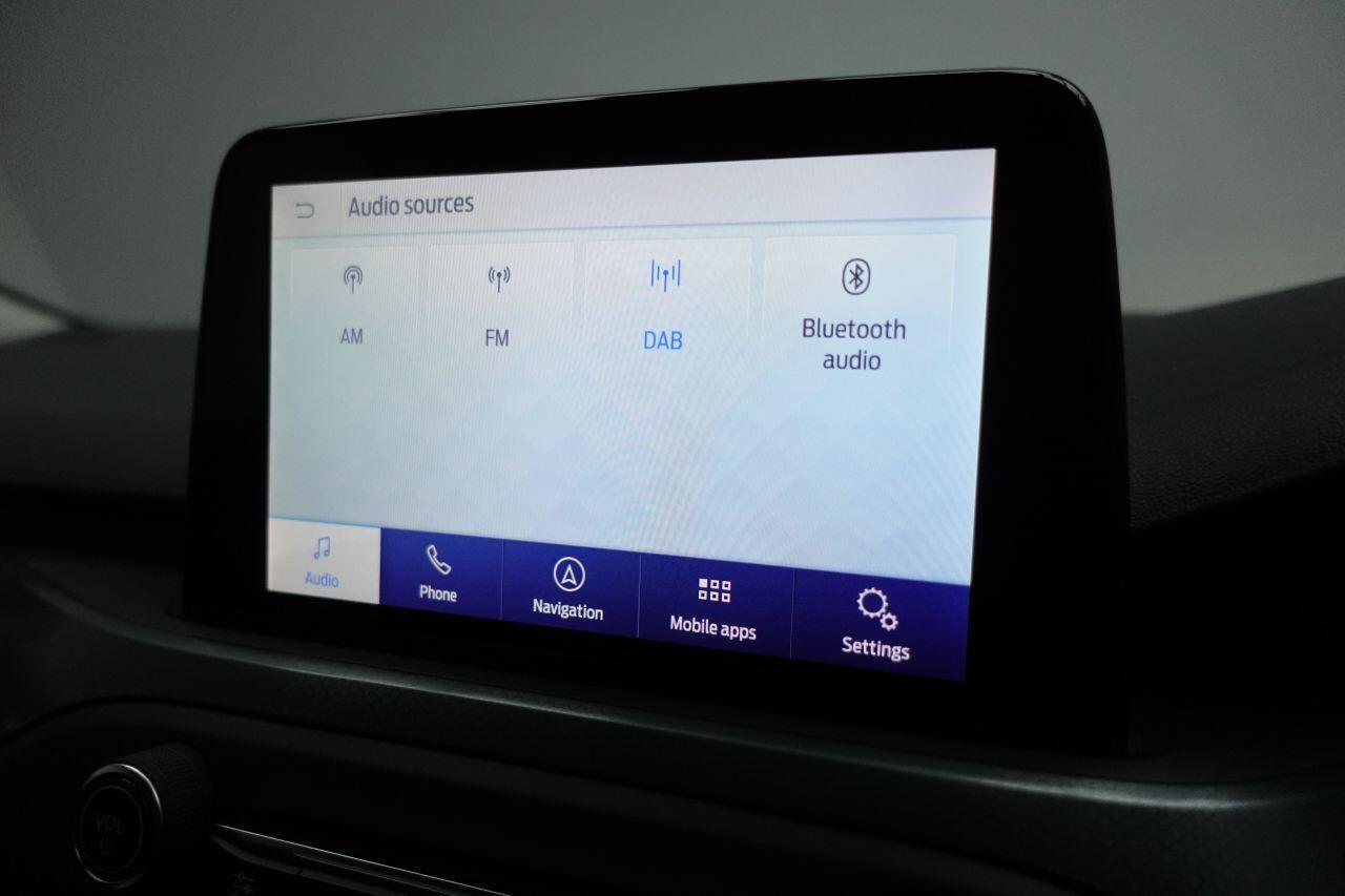 Ford Focus - Image 27