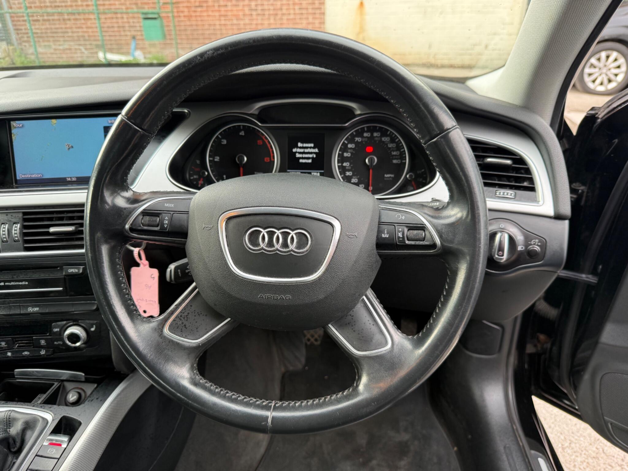 Audi A4 - Image 20