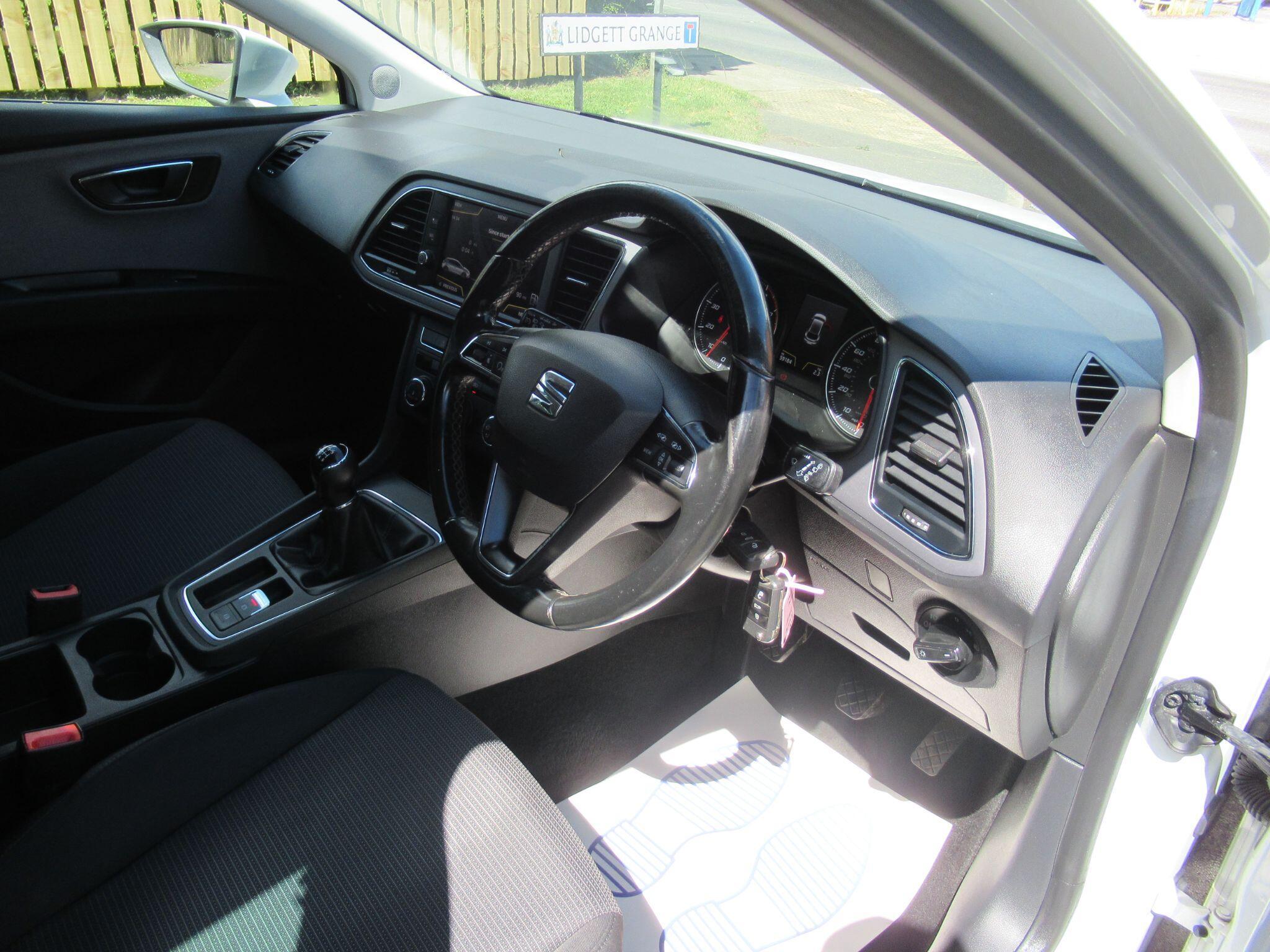 SEAT Leon - Image 18