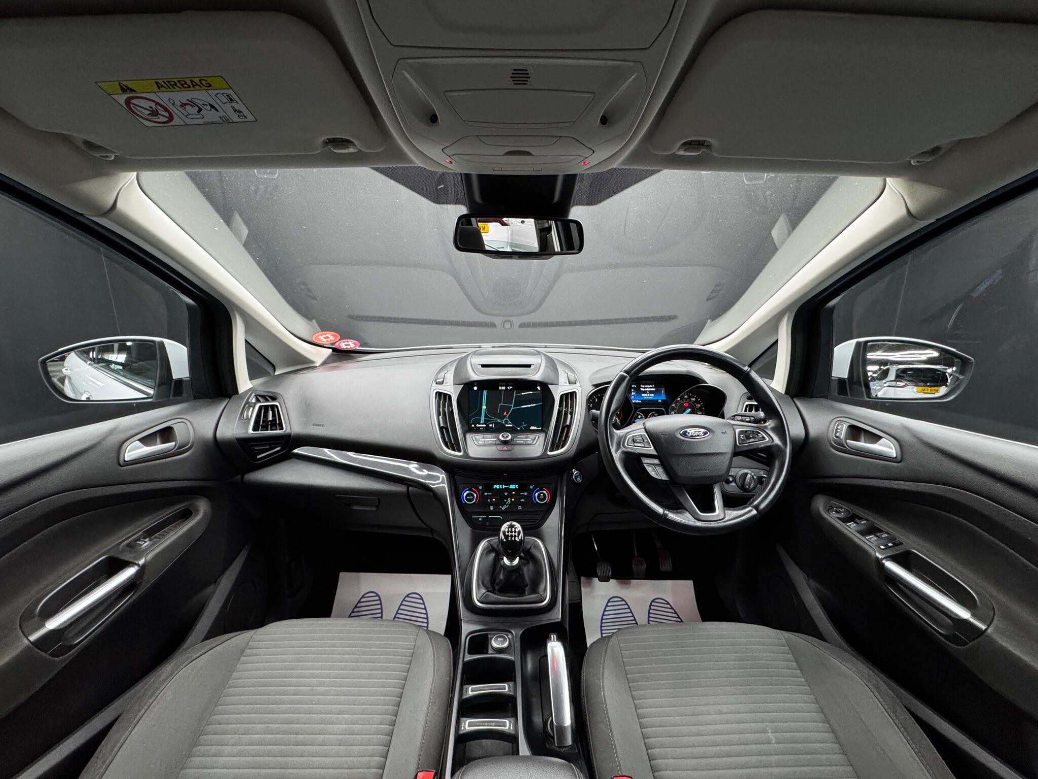 Ford C-MAX - Image 17