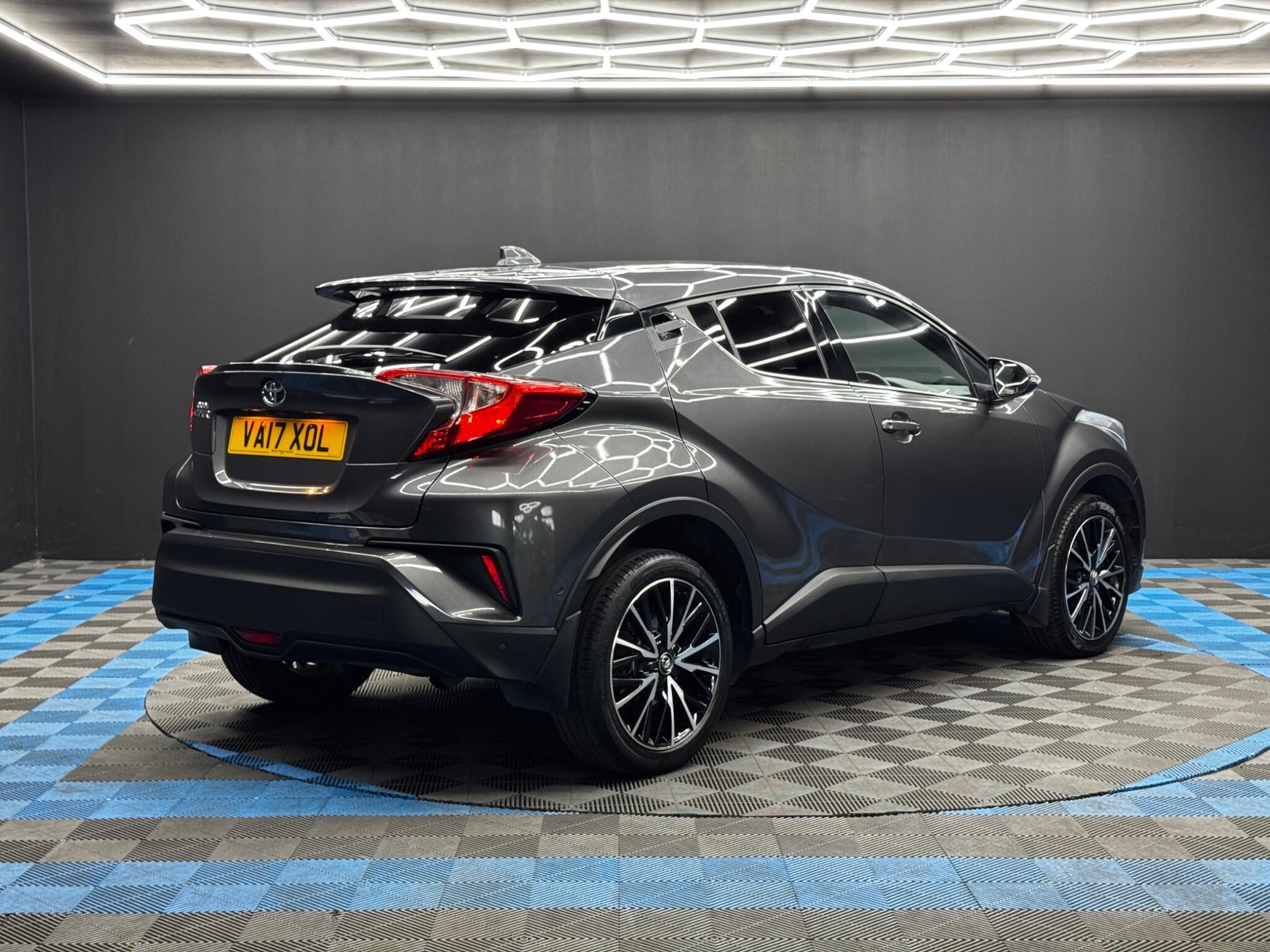 Toyota C-Hr - Image 5