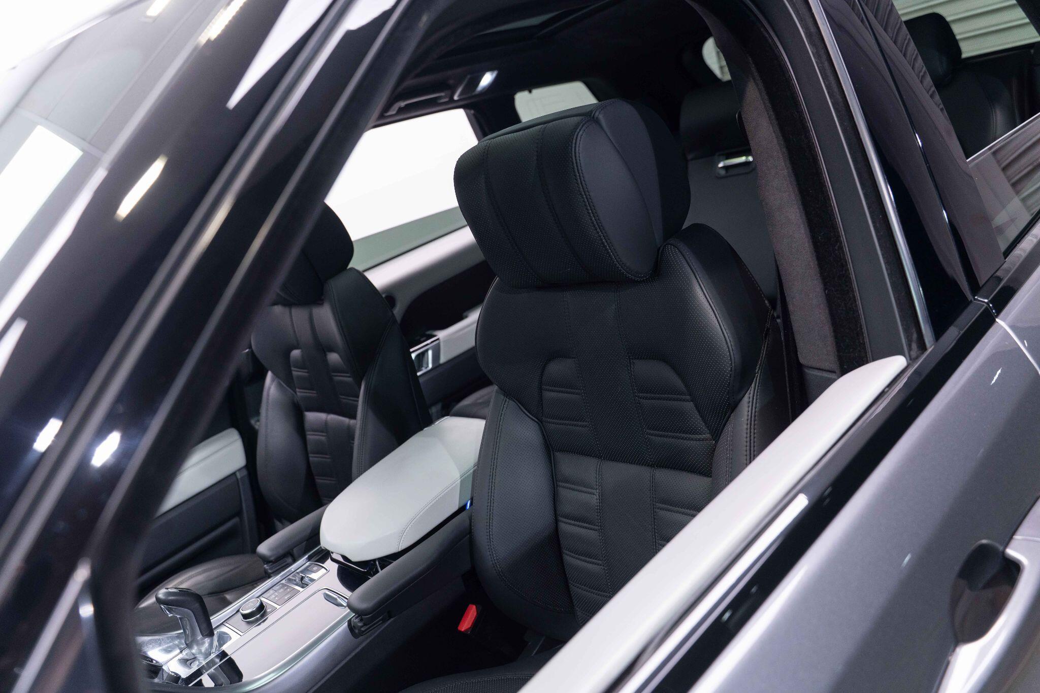 Land Rover RANGE ROVER SPORT - Image 45