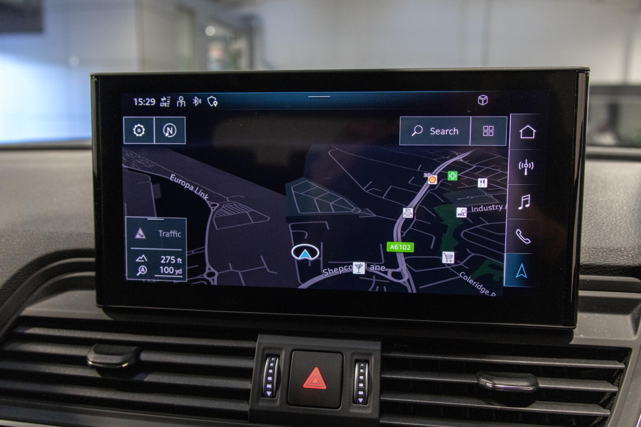Audi Q5 - Image 17