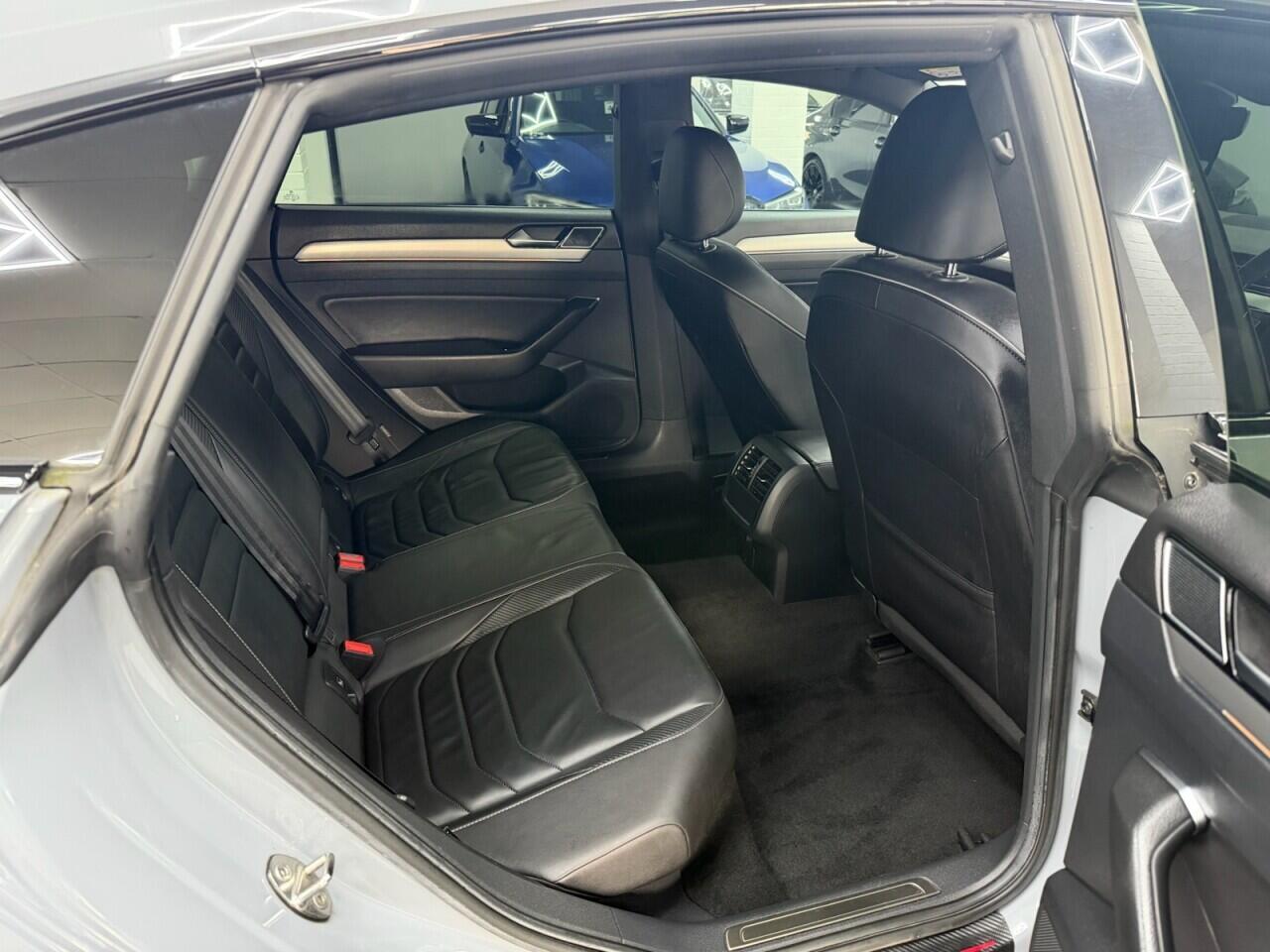 Volkswagen Arteon - Image 17