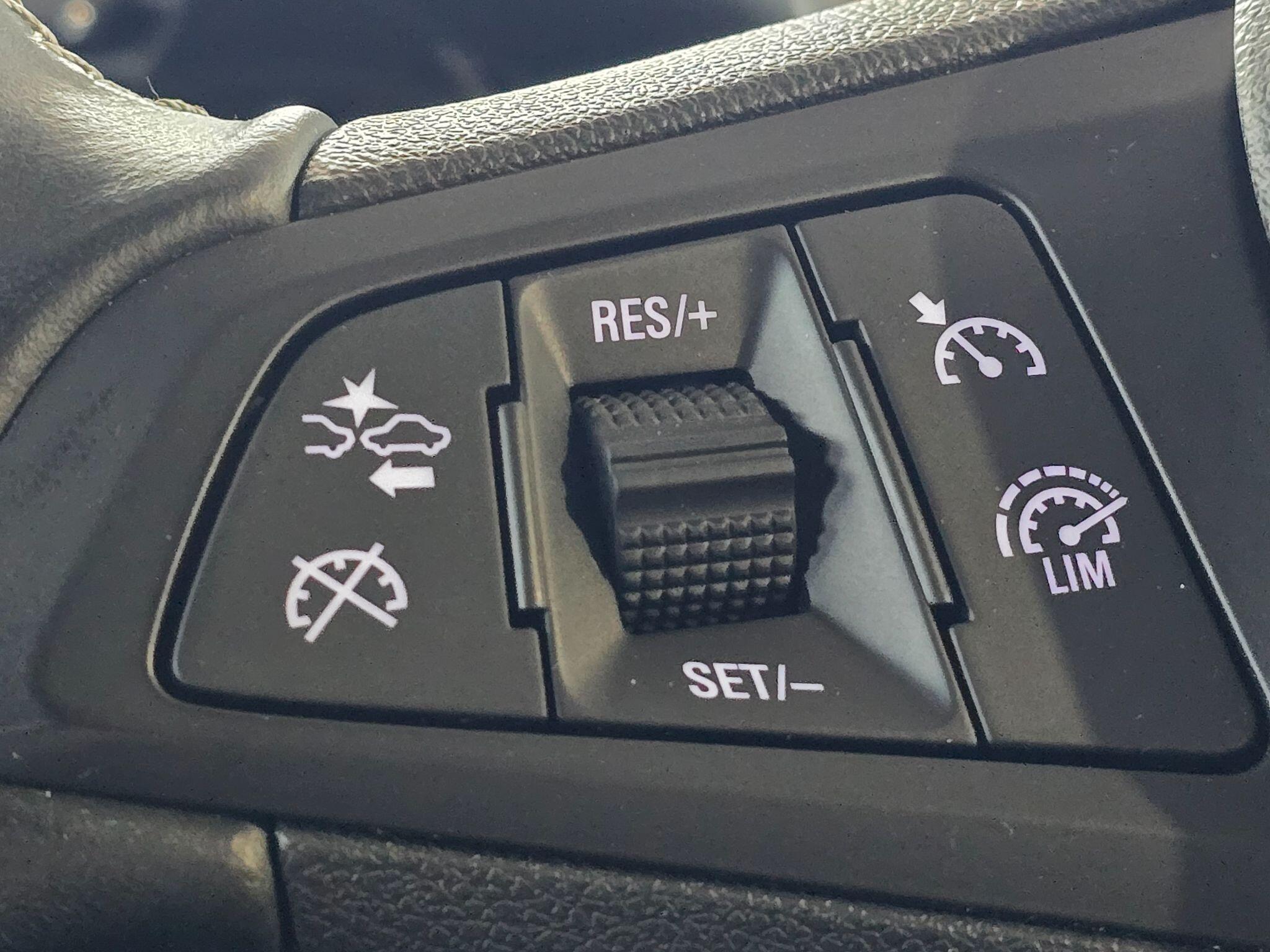 Vauxhall Astra - Image 26