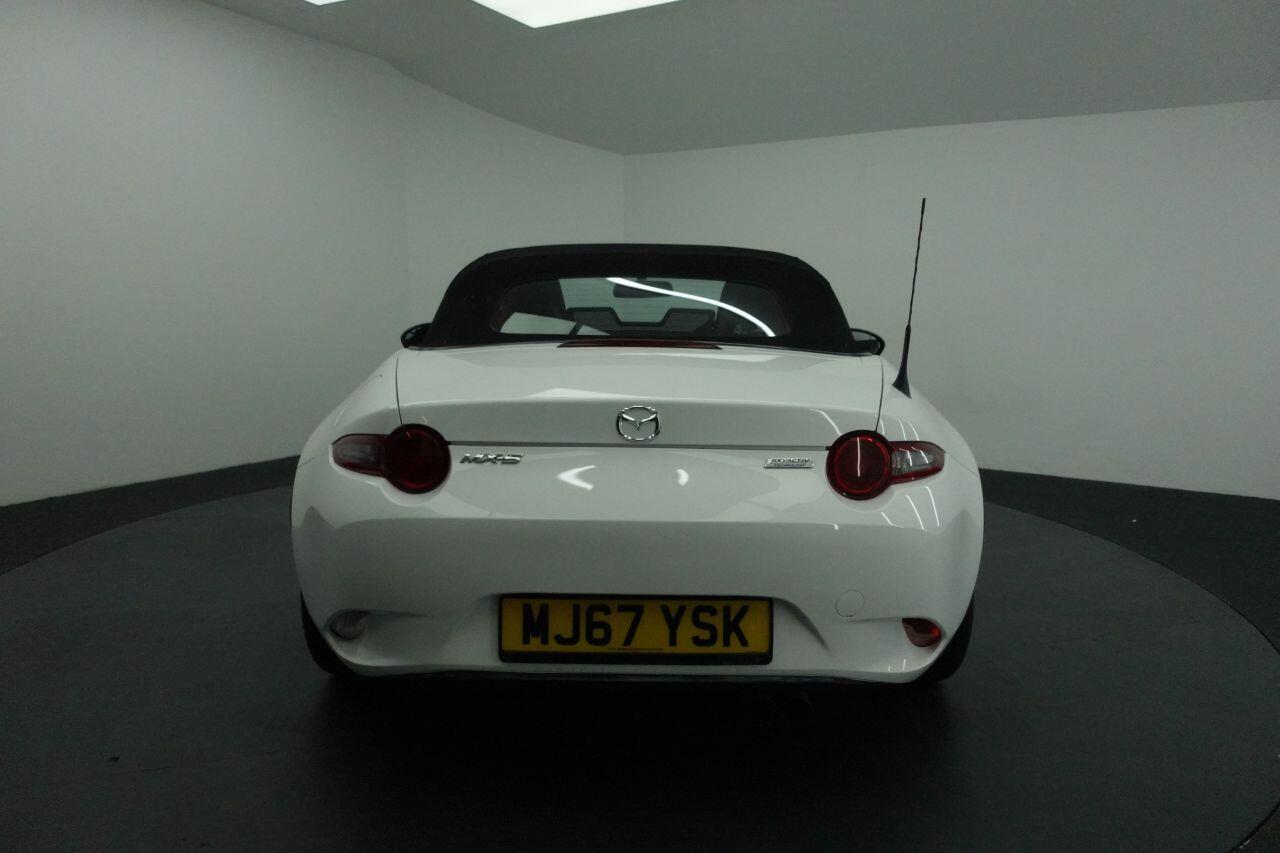 Mazda MX-5 - Image 11