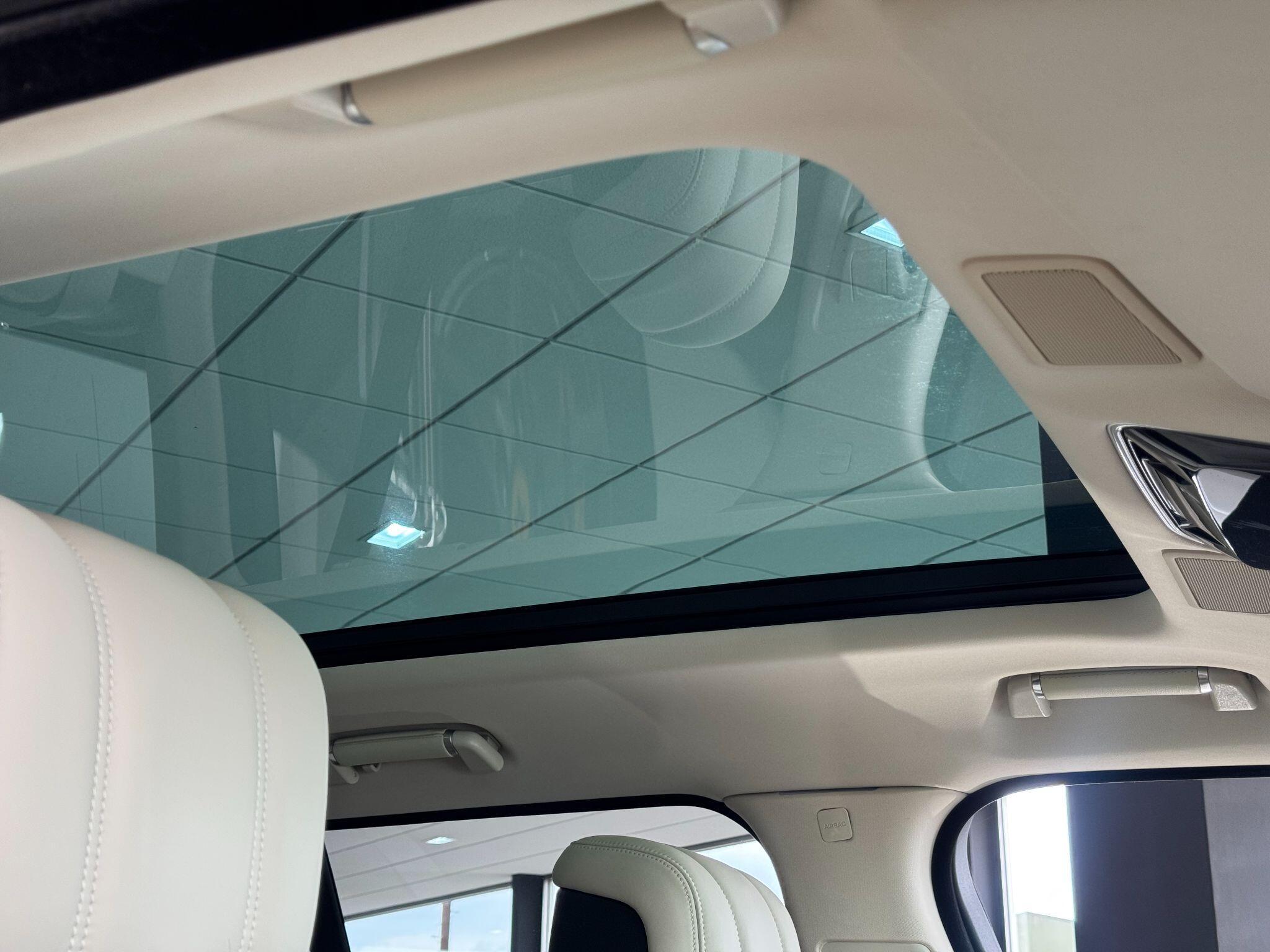 Land Rover Range Rover - Image 2