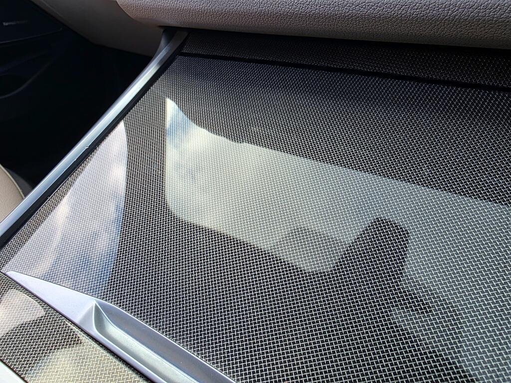 BMW 3 Series - Image 34