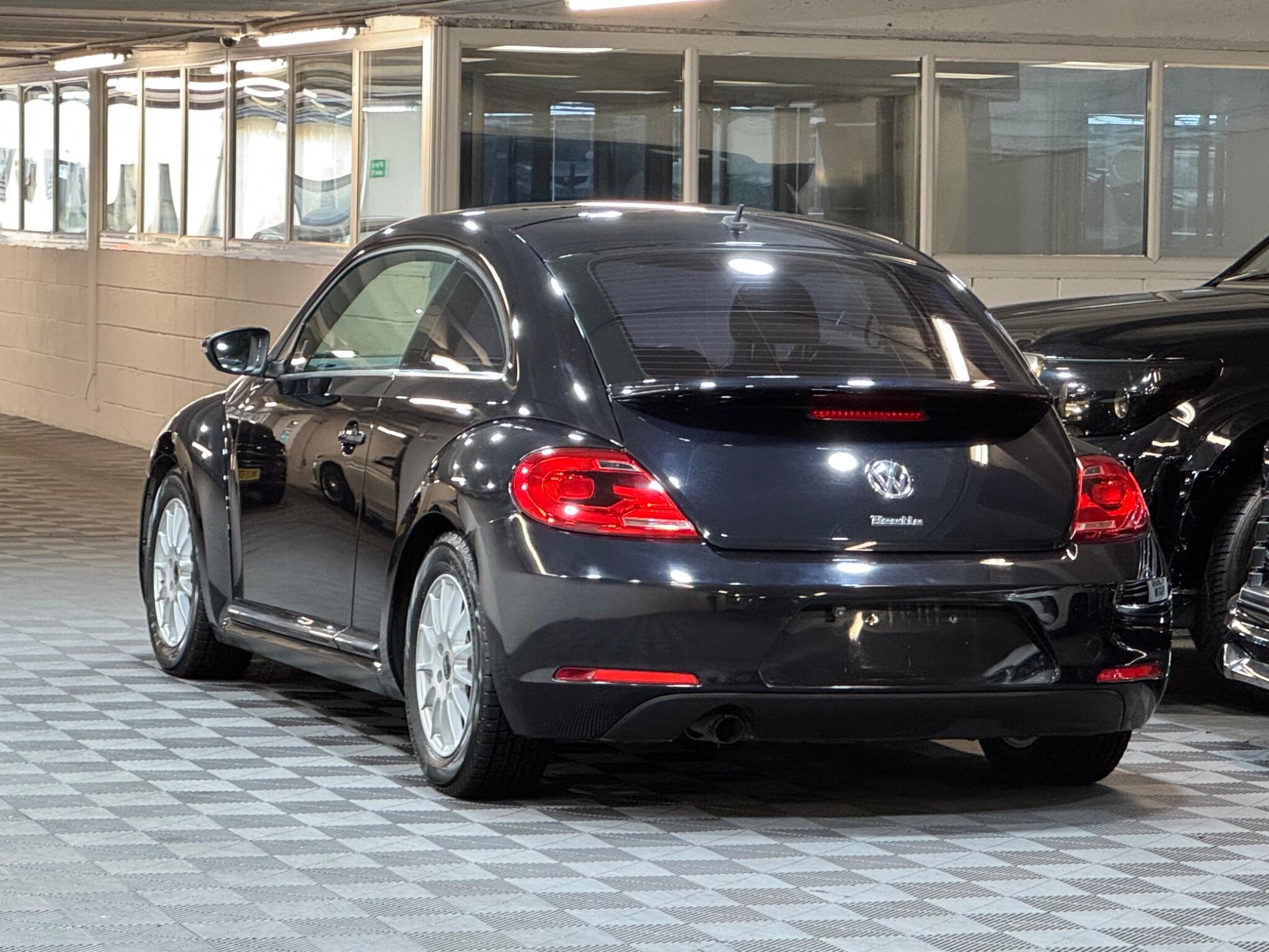 Volkswagen Beetle - Image 3