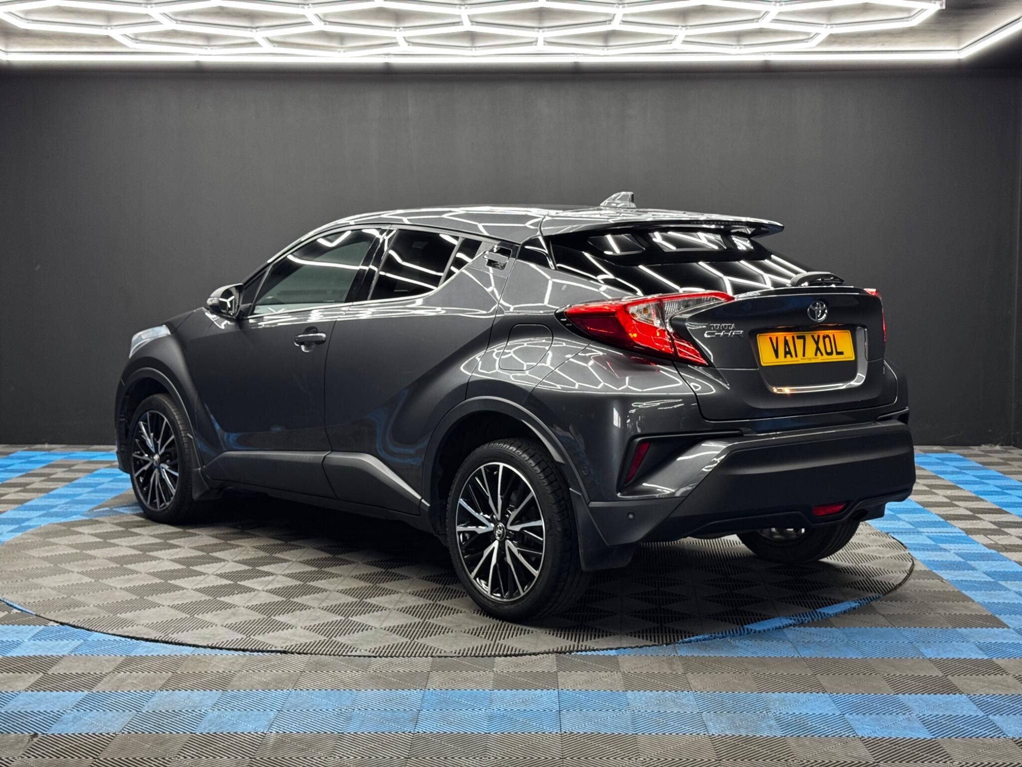 Toyota C-Hr - Image 7