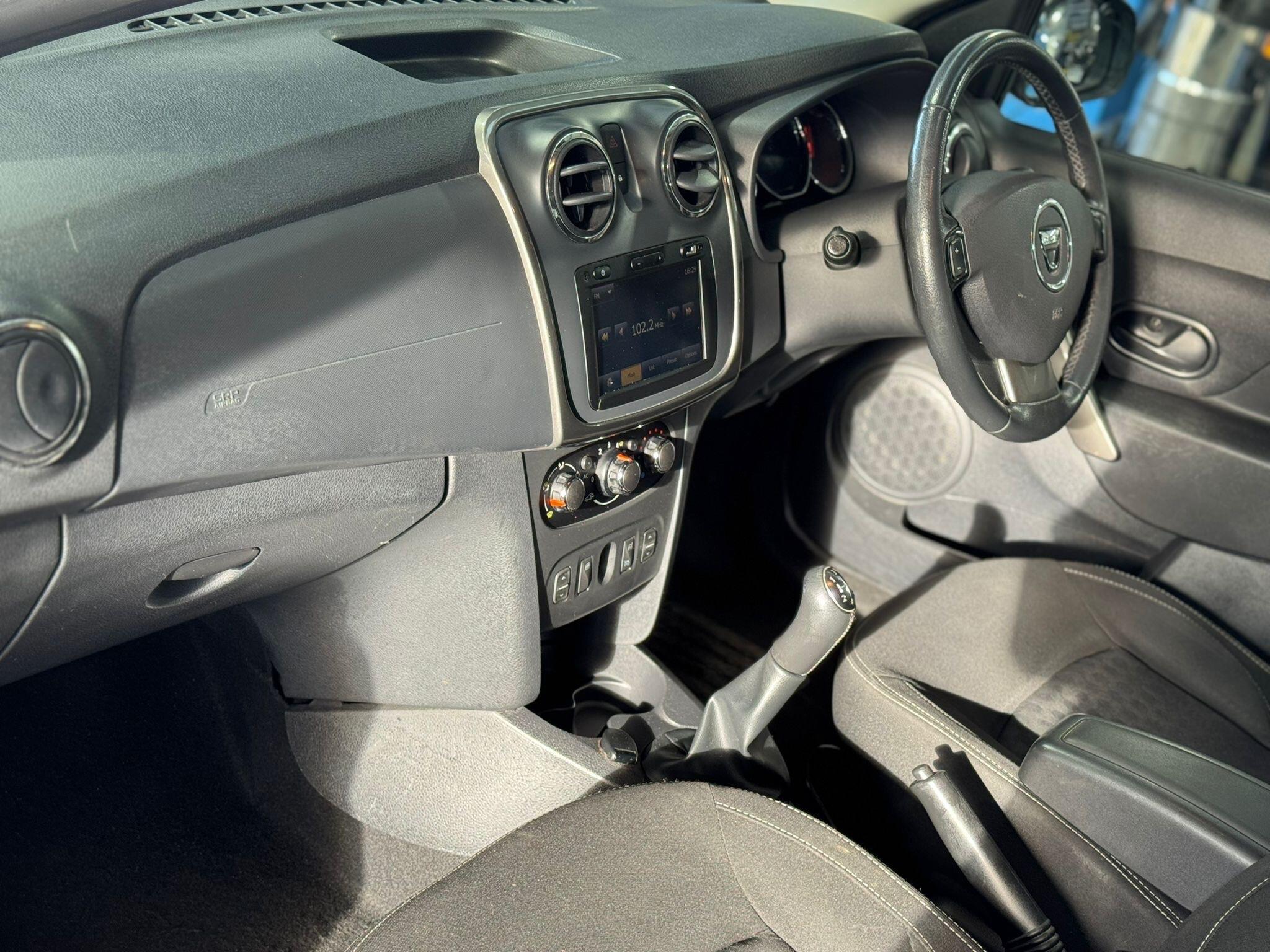 Dacia Sandero - Image 16