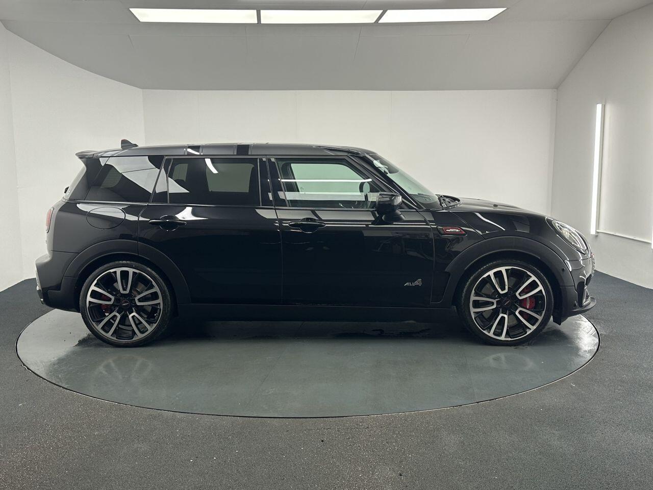 MINI Clubman - Image 11