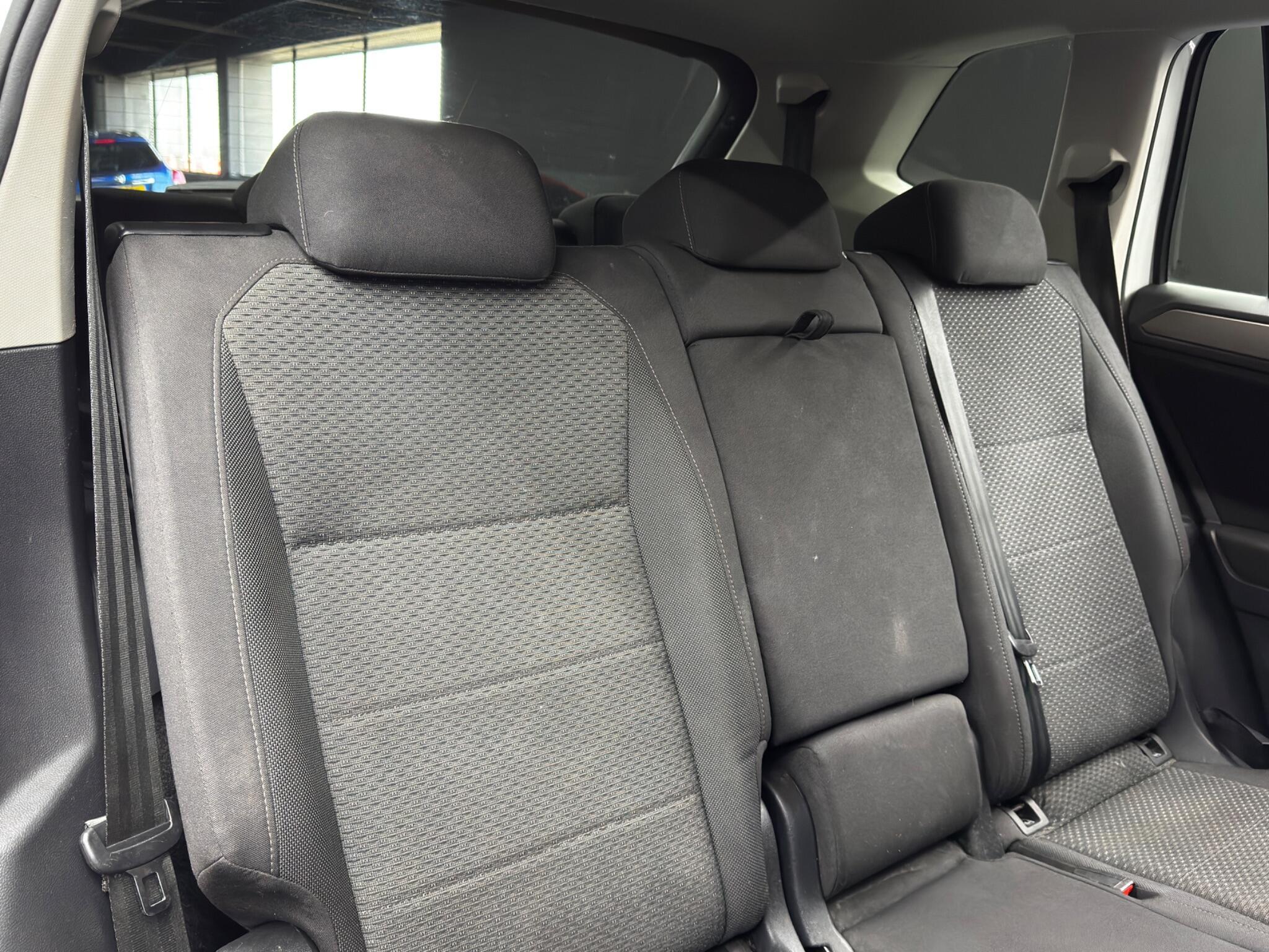 Volkswagen Tiguan Allspace - Image 14