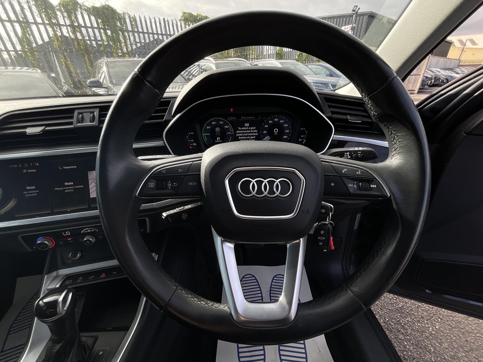 Audi Q3 - Image 20
