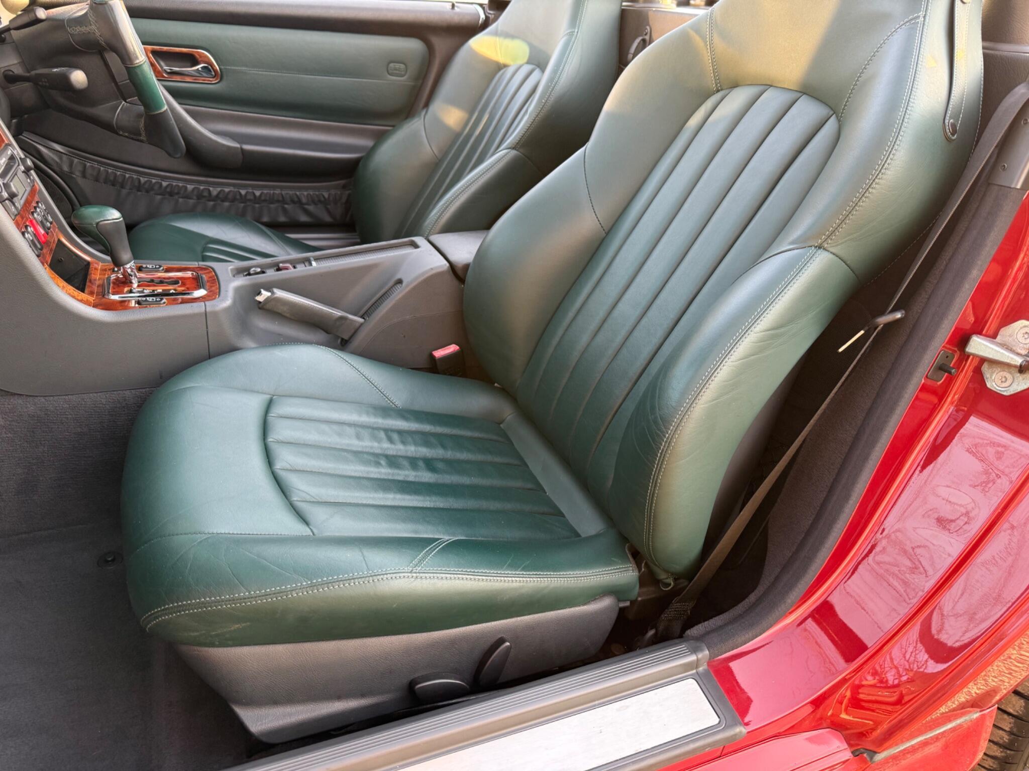 Mercedes SLK - Image 18